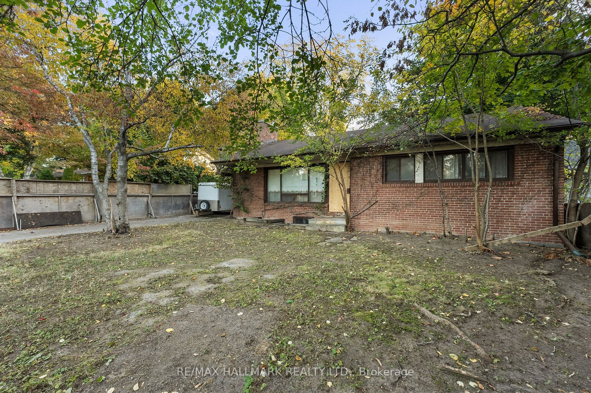 19 Woodcliff Place
