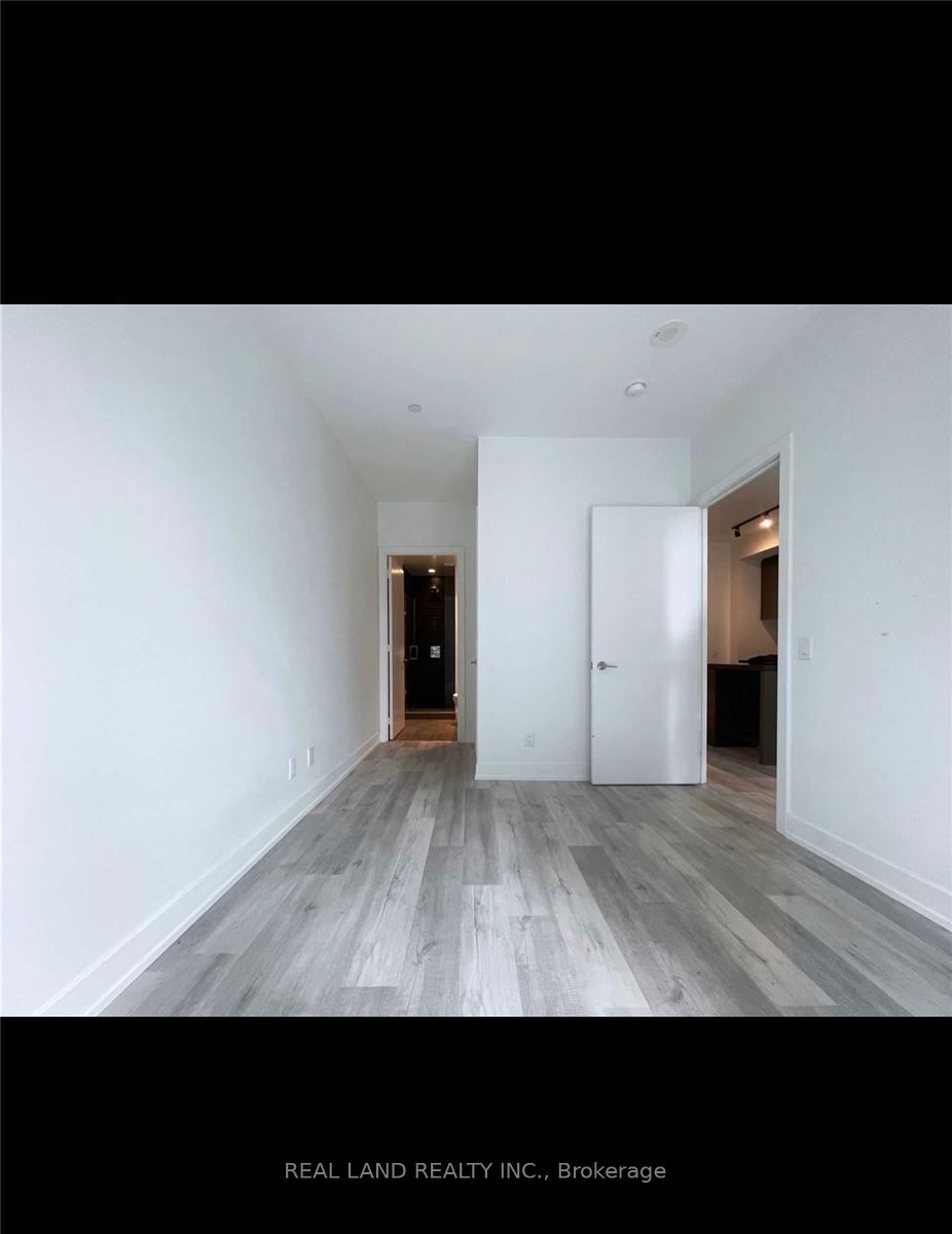 7 Grenville St, #701