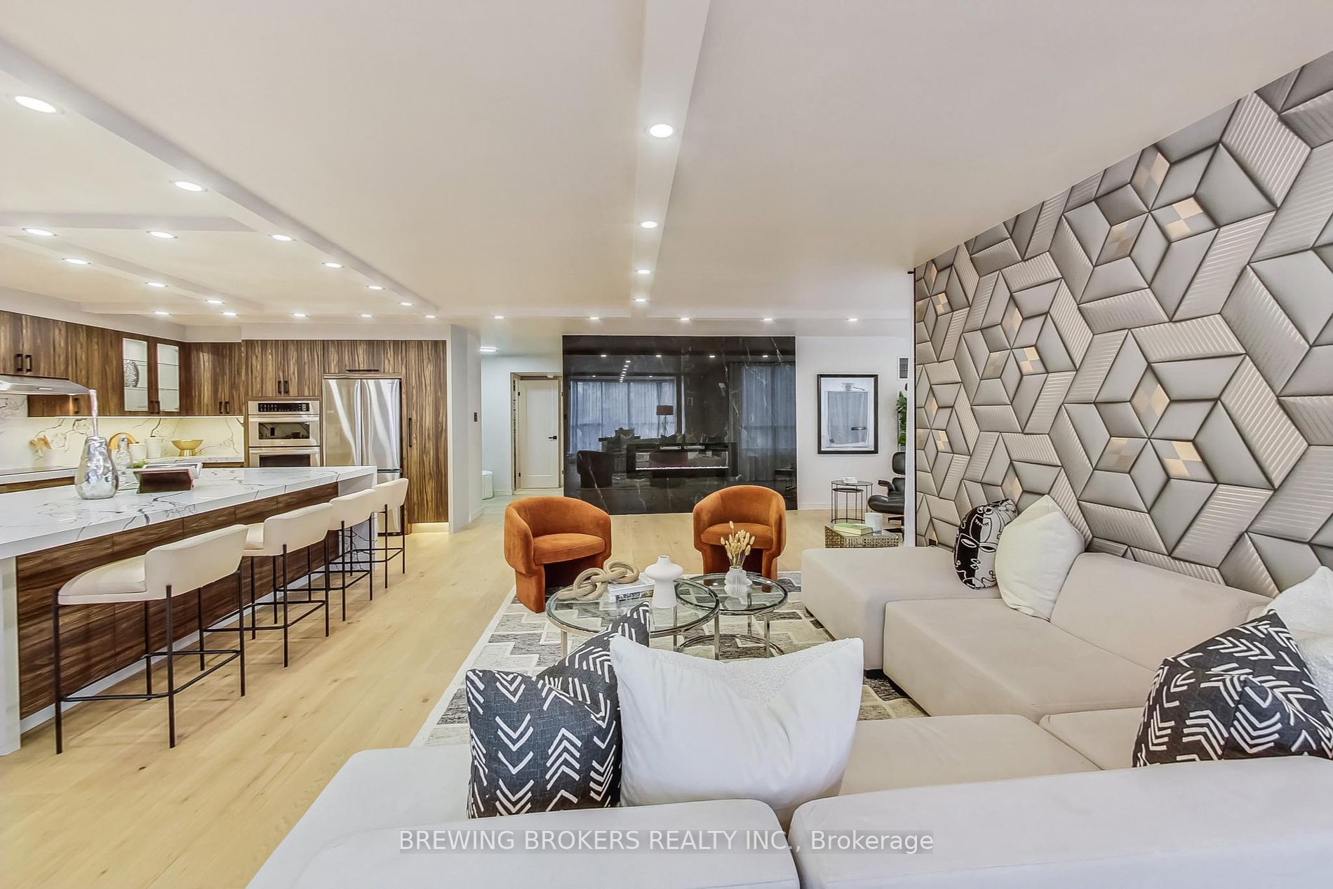 65 Spring Garden Ave, #410