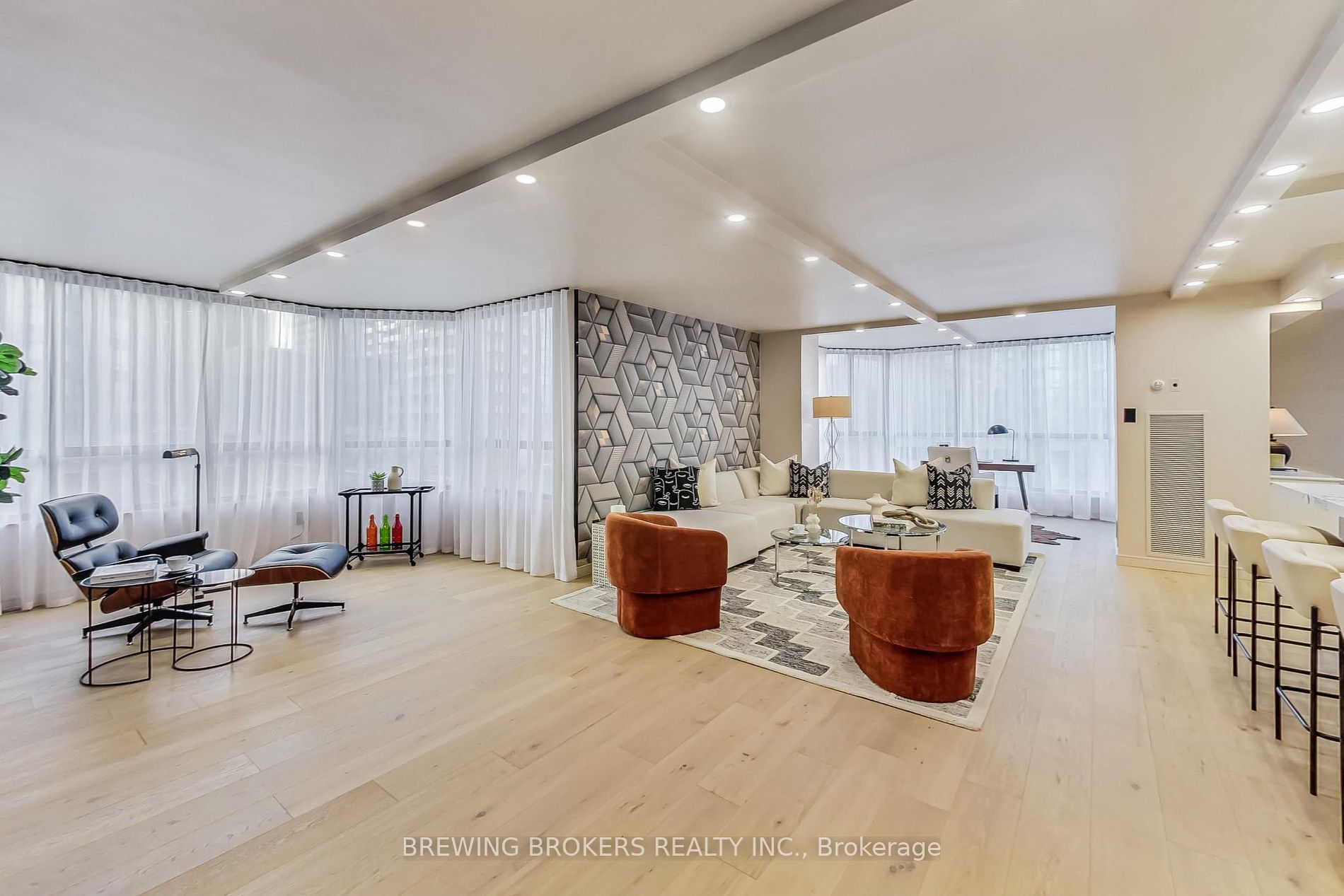 65 Spring Garden Ave, #410