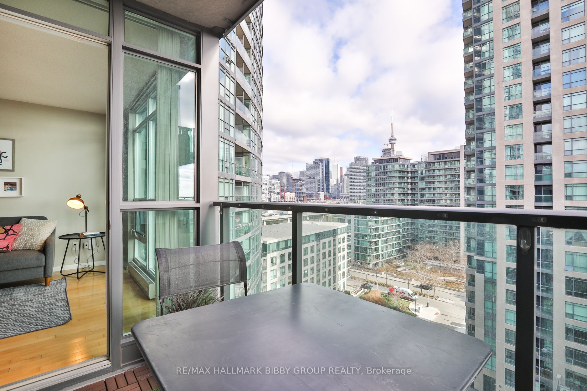 231 Fort York Blvd, #1106
