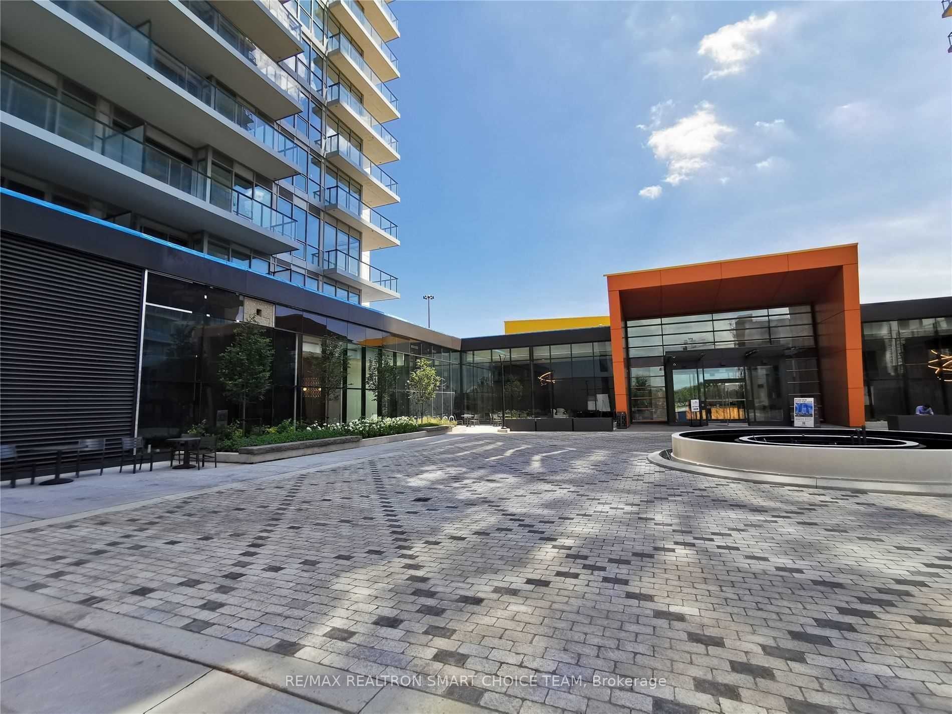 95 Mcmahon Drive, #602