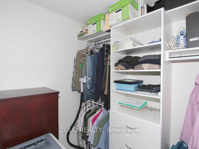 90 Stadium Rd, #325