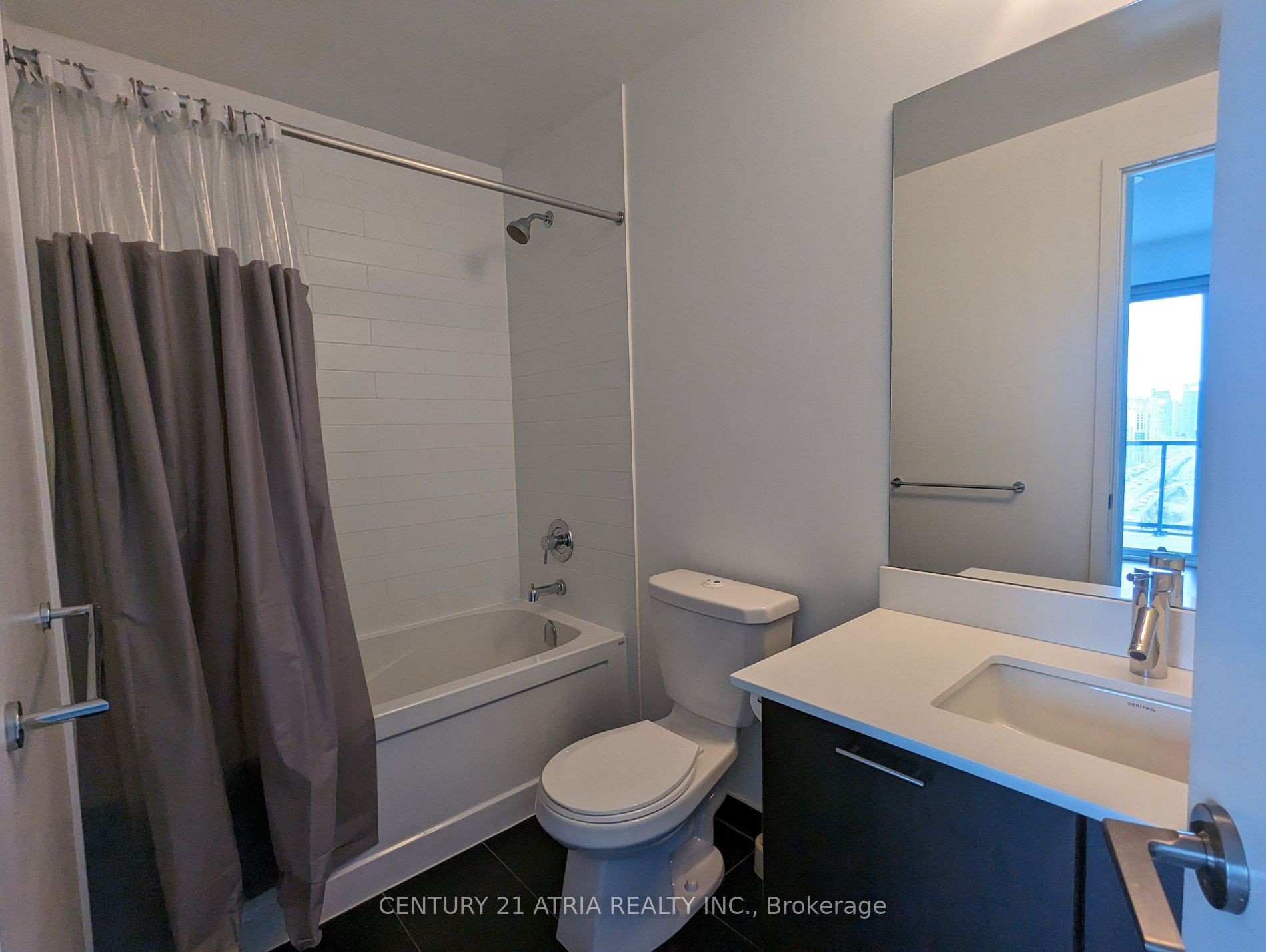 20 Bruyeres Mews, #1805
