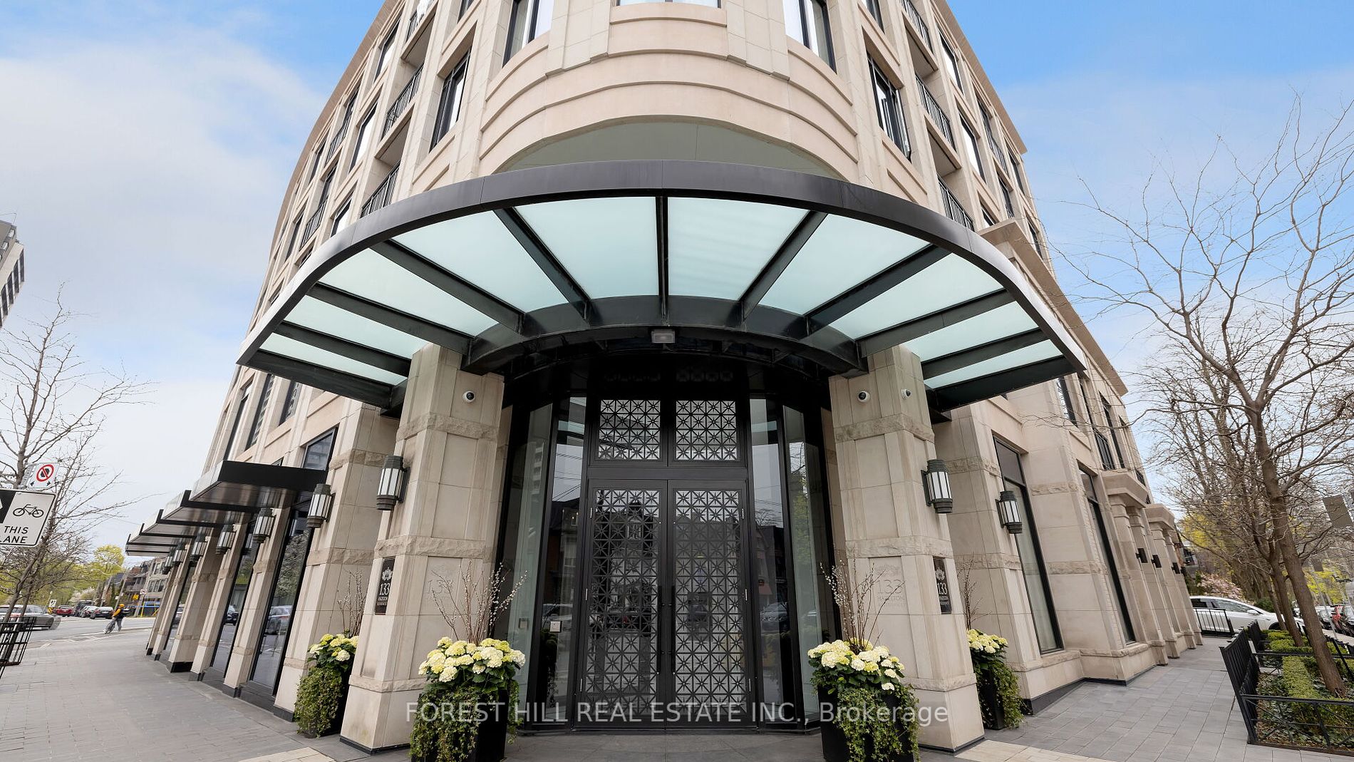 133 Hazelton Avenue, #202