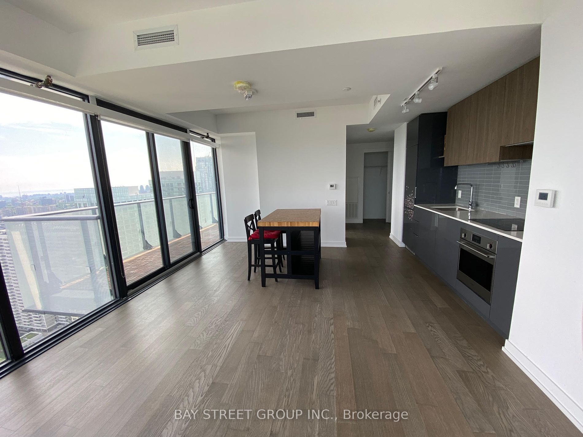 161 Roehampton Avenue, #4109