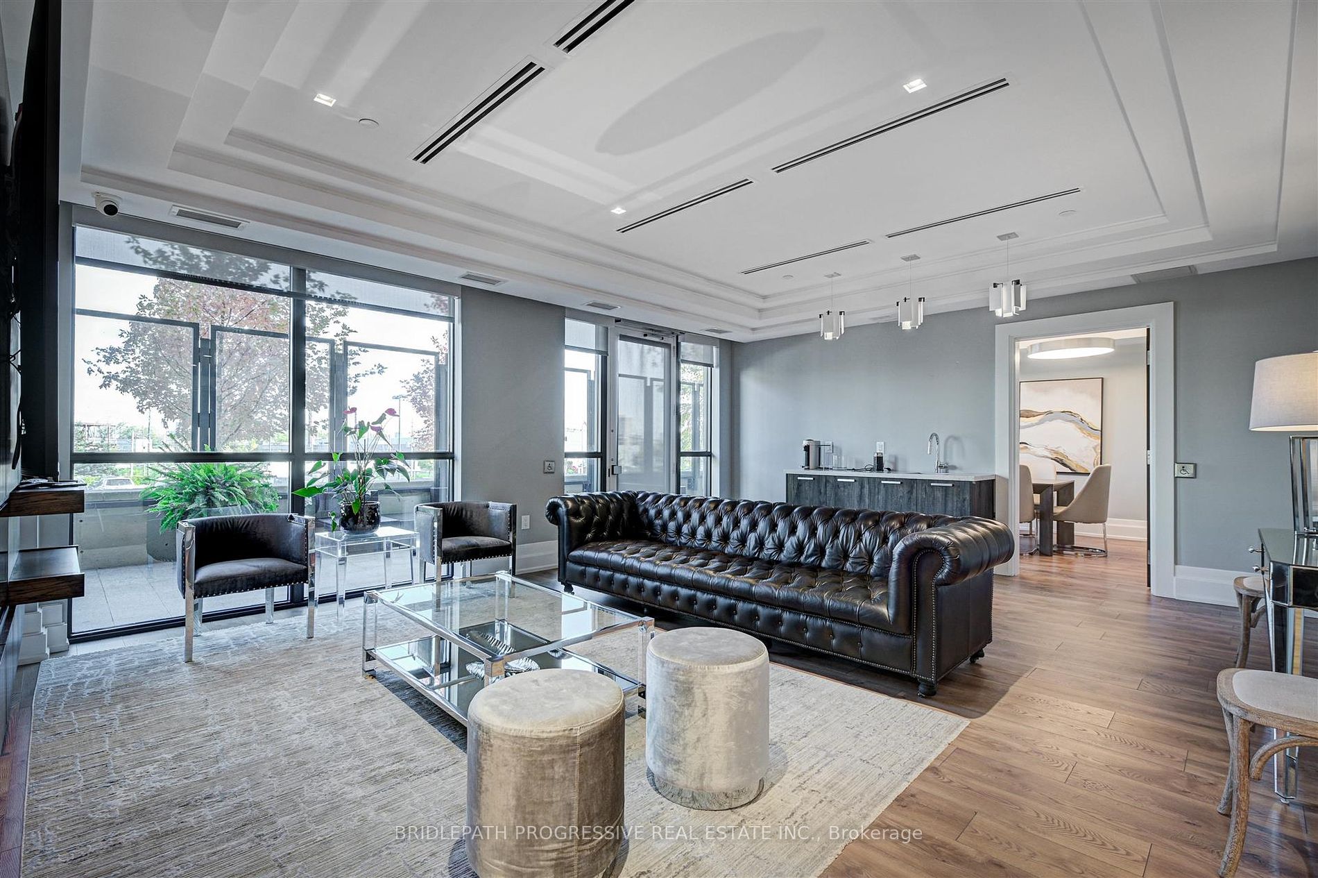 3 Southvale Dr, #401