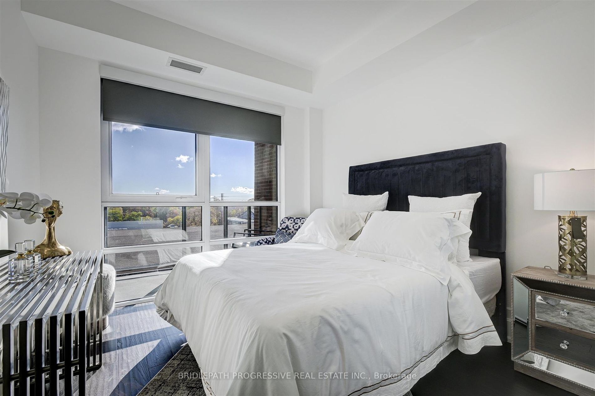 3 Southvale Dr, #401