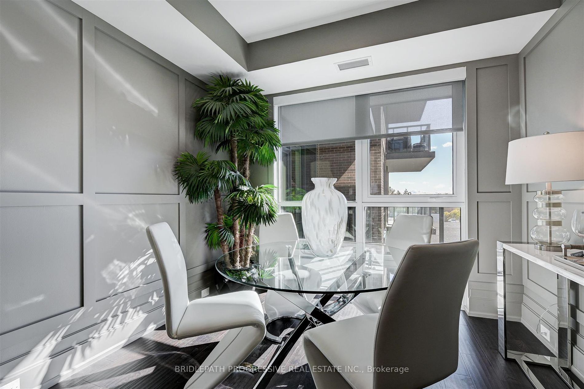 3 Southvale Dr, #401