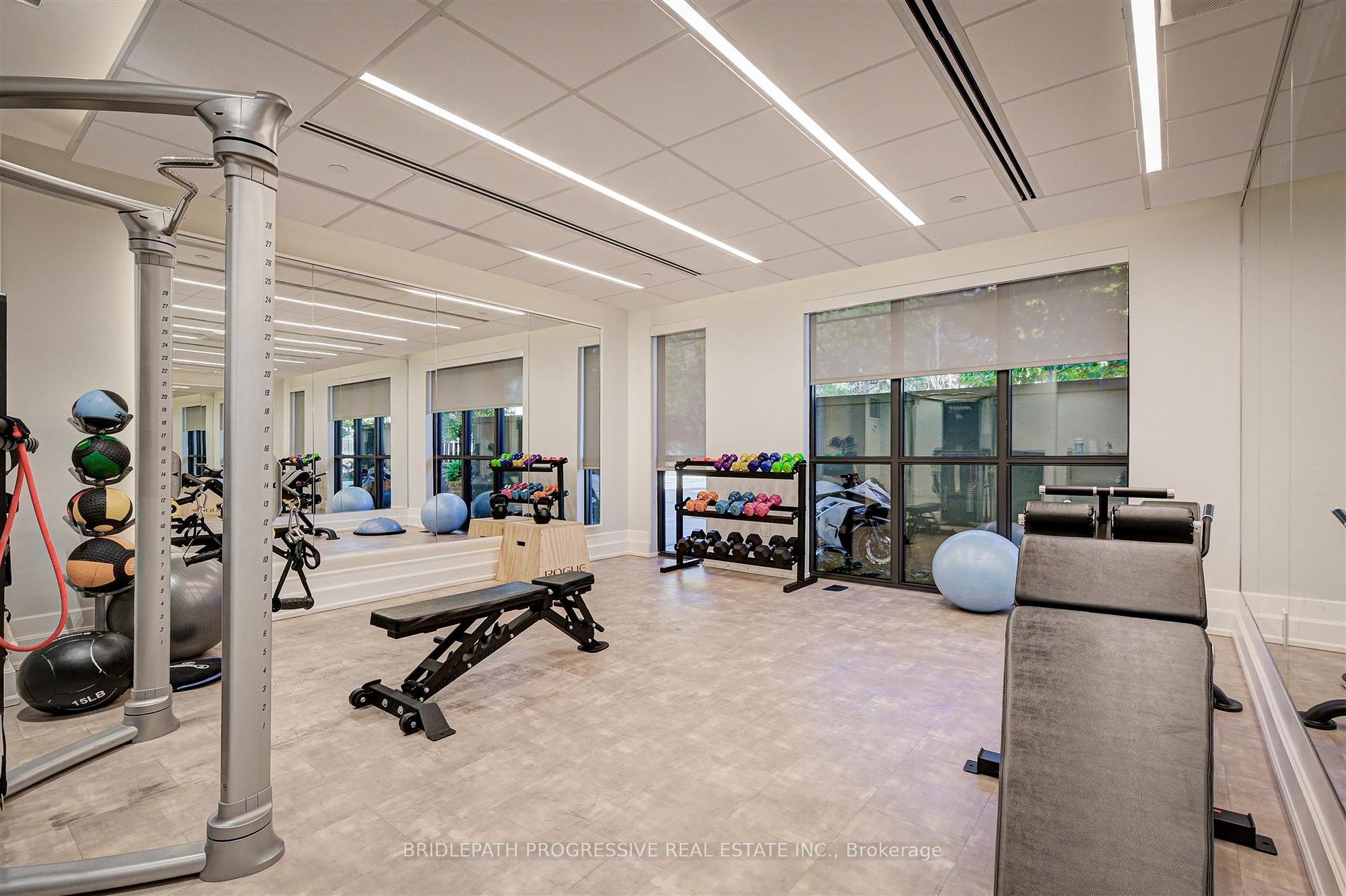 3 Southvale Dr, #401
