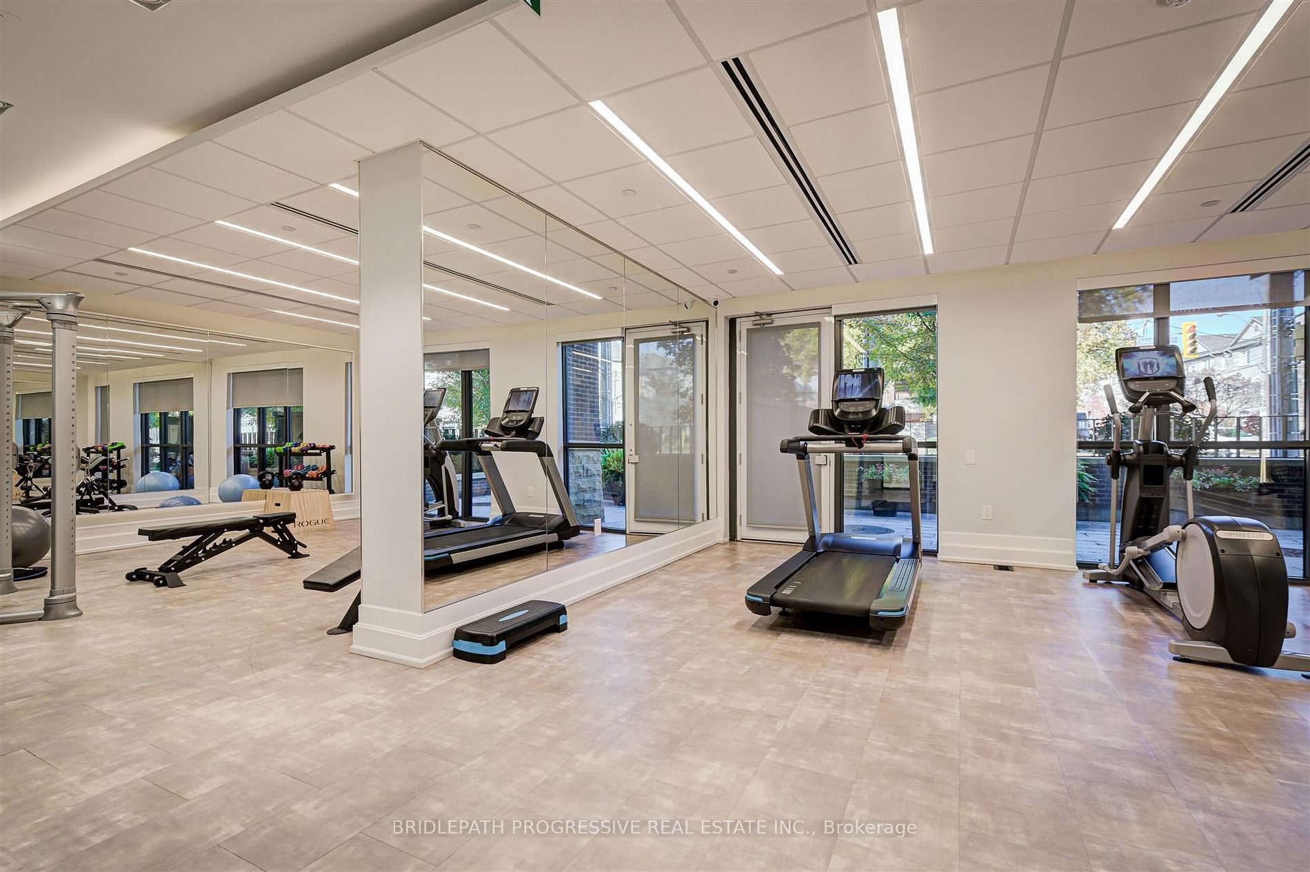 3 Southvale Dr, #401