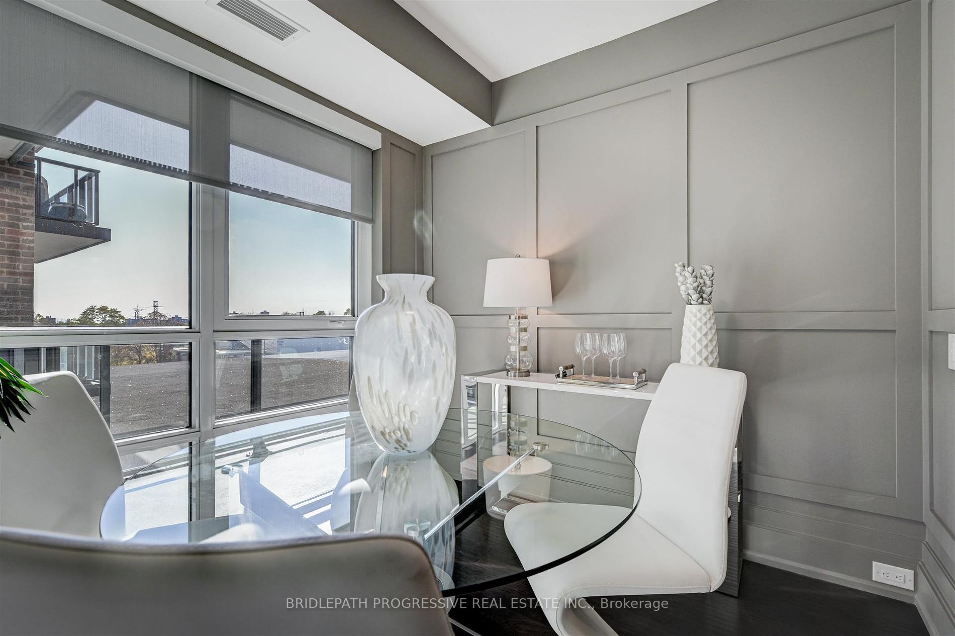 3 Southvale Dr, #401