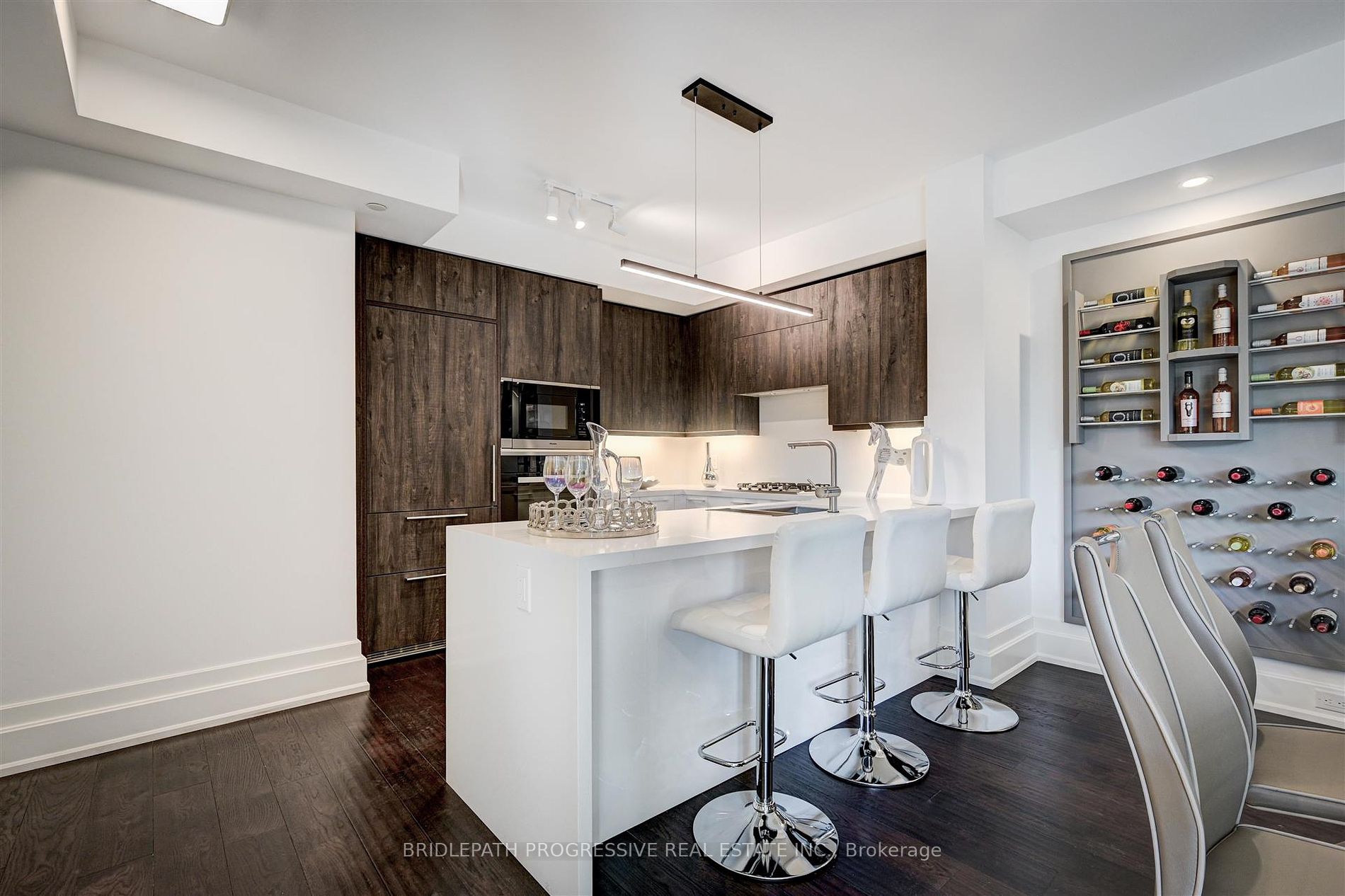 3 Southvale Dr, #401
