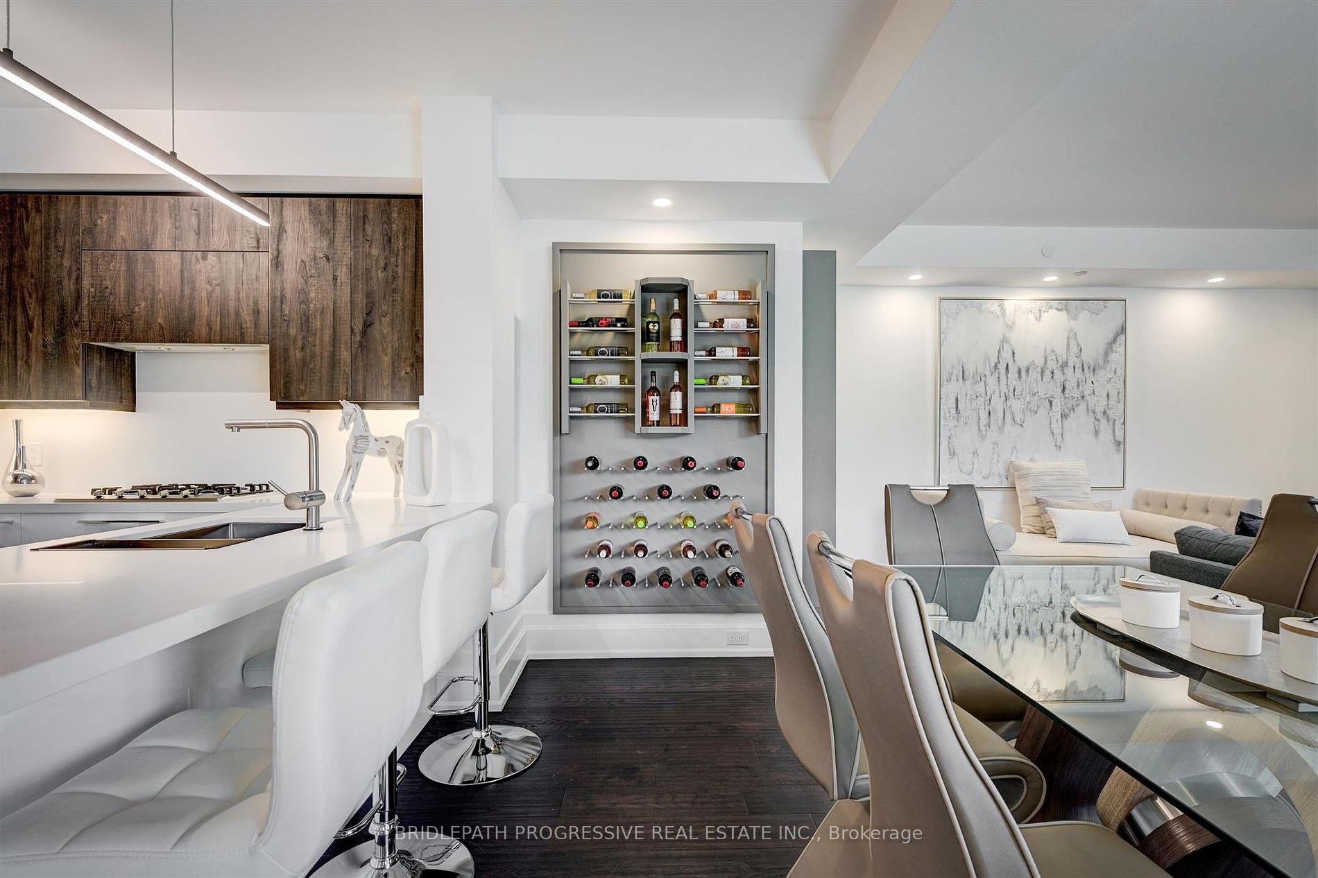 3 Southvale Dr, #401
