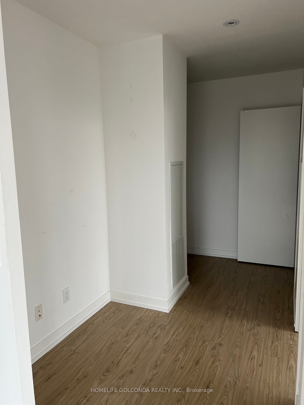 85 Wood St, #2216