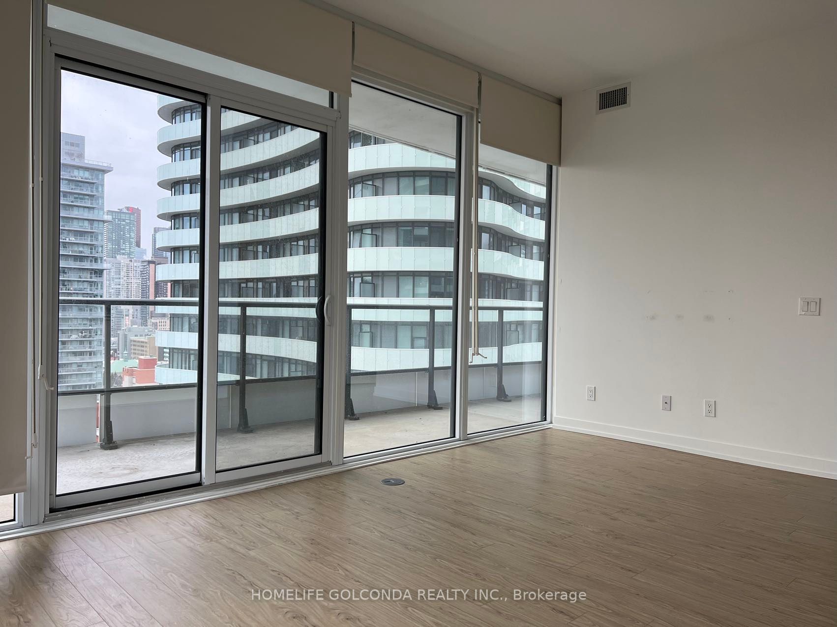 85 Wood St, #2216