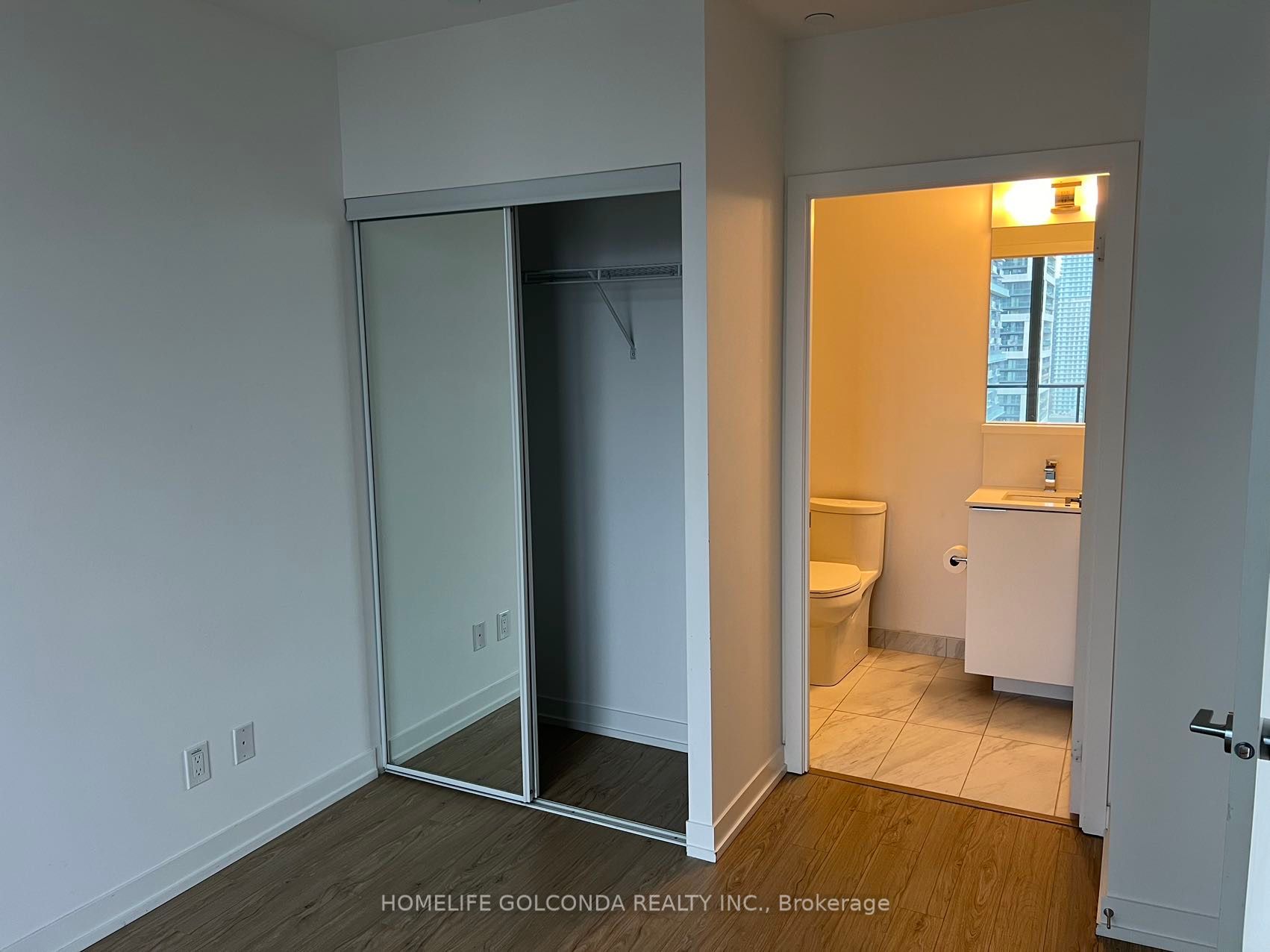 85 Wood St, #2216