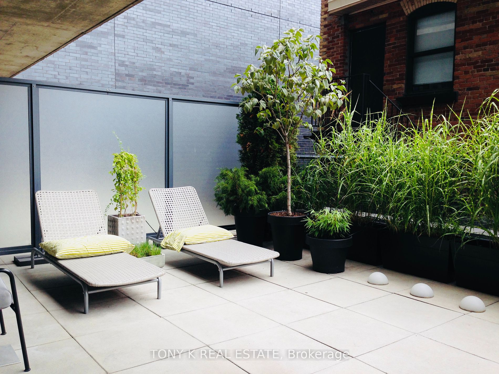 478 King Street W, #313