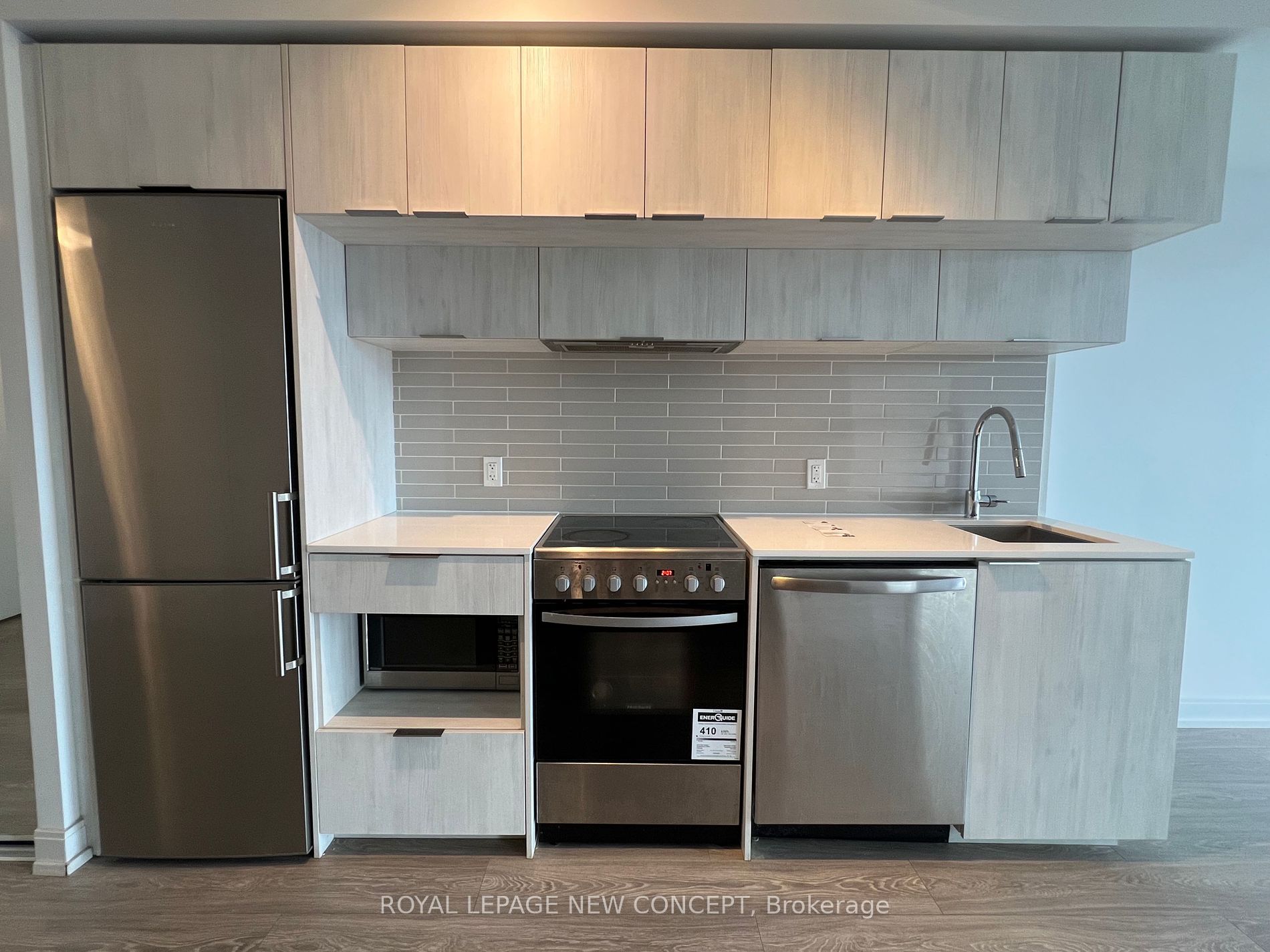 181 Dundas St E, #5602