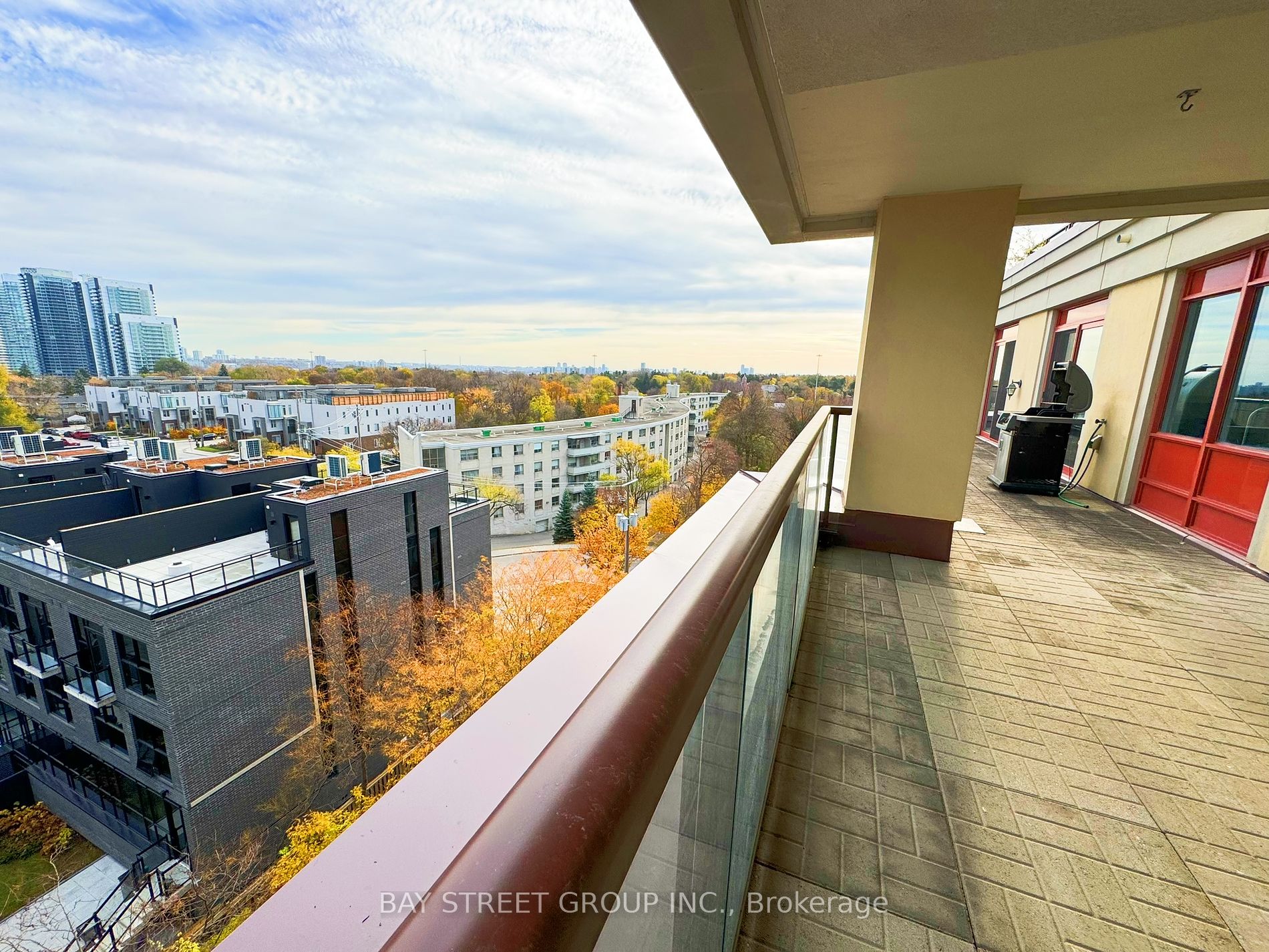 23 Rean Drive, #705