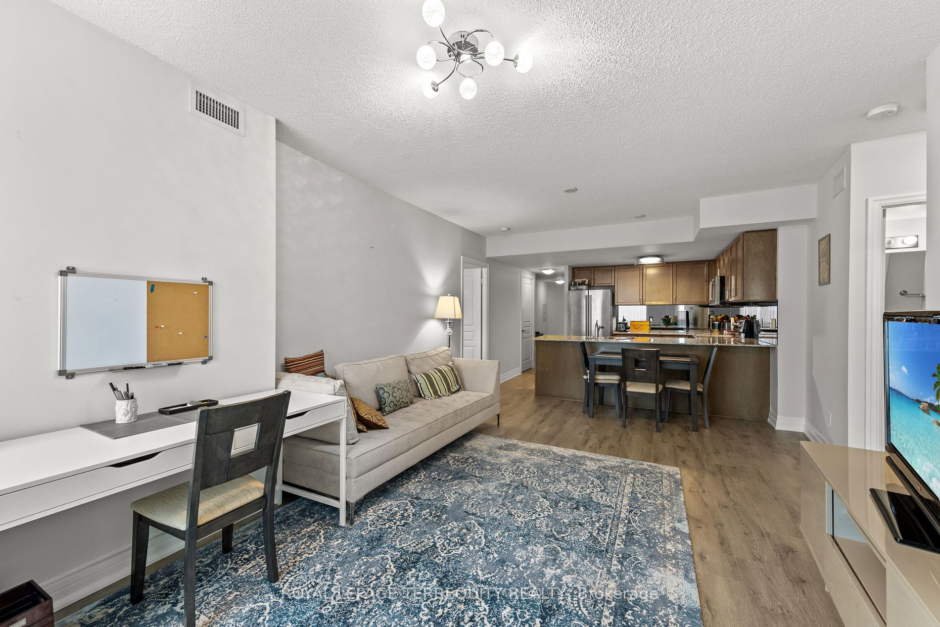 8 Scollard St, #1410