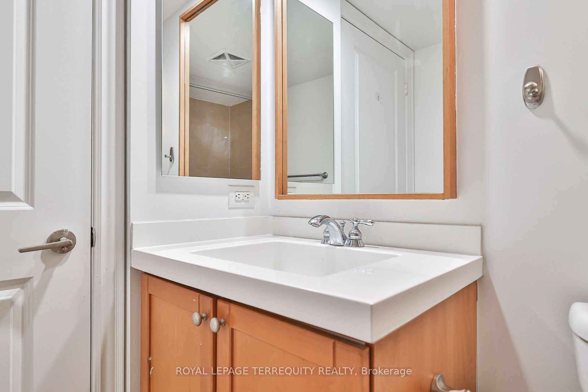 500 Doris Avenue, #2223