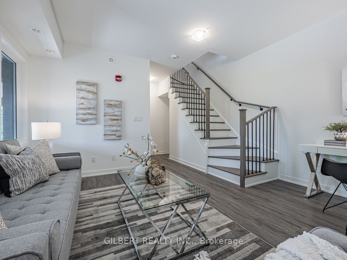 8 Marquette Ave, #6