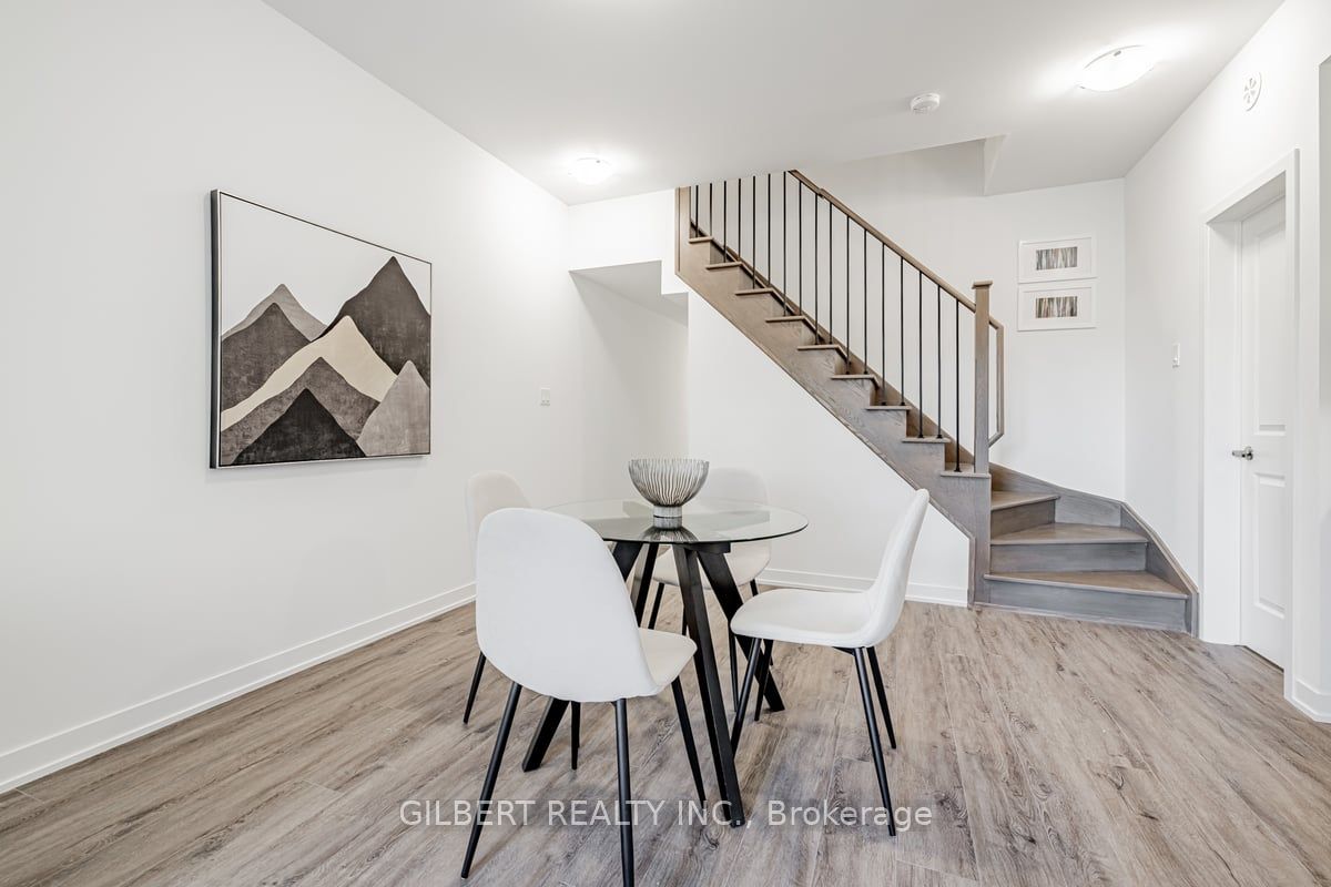 14 Marquette Ave, #8
