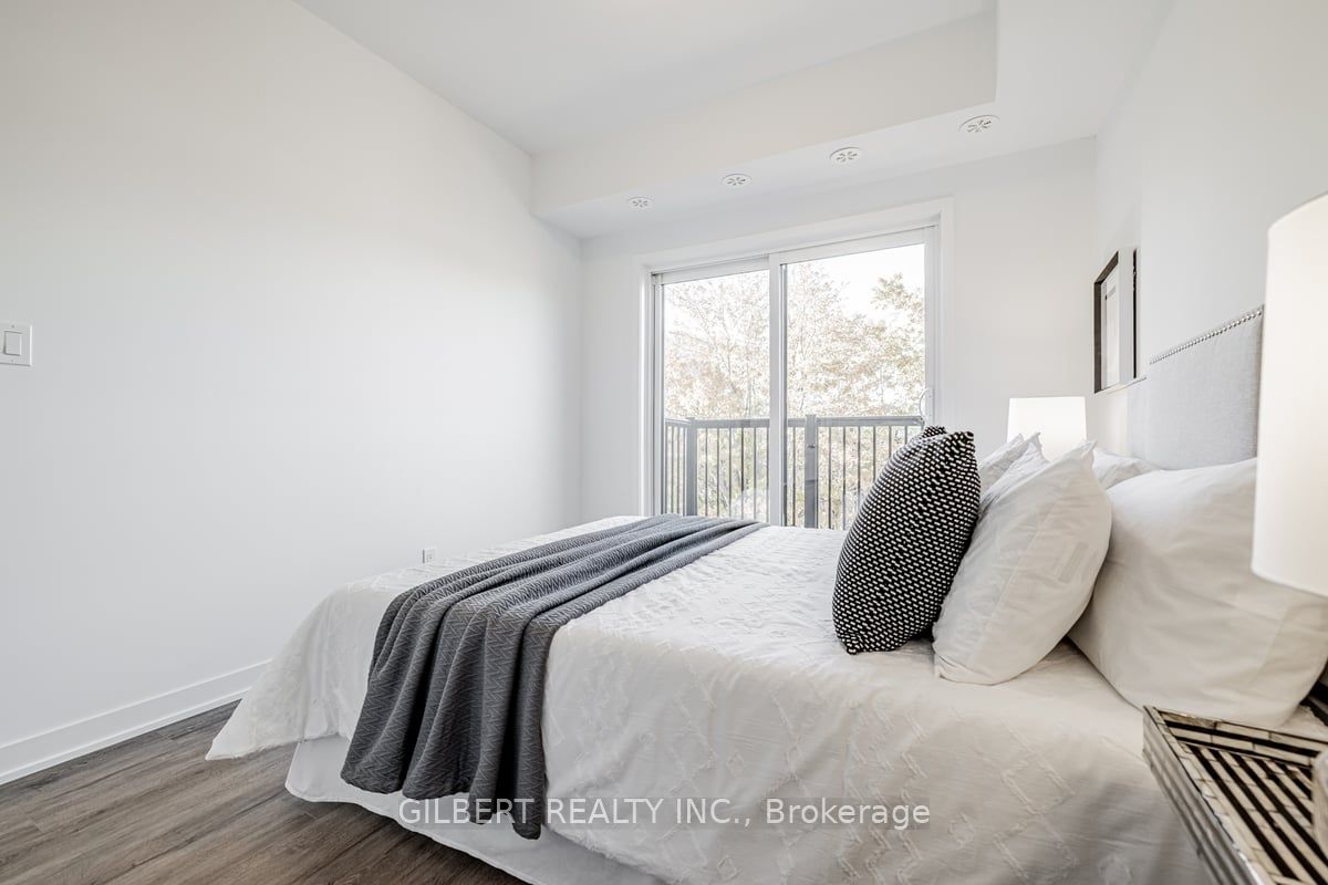 14 Marquette Ave, #8