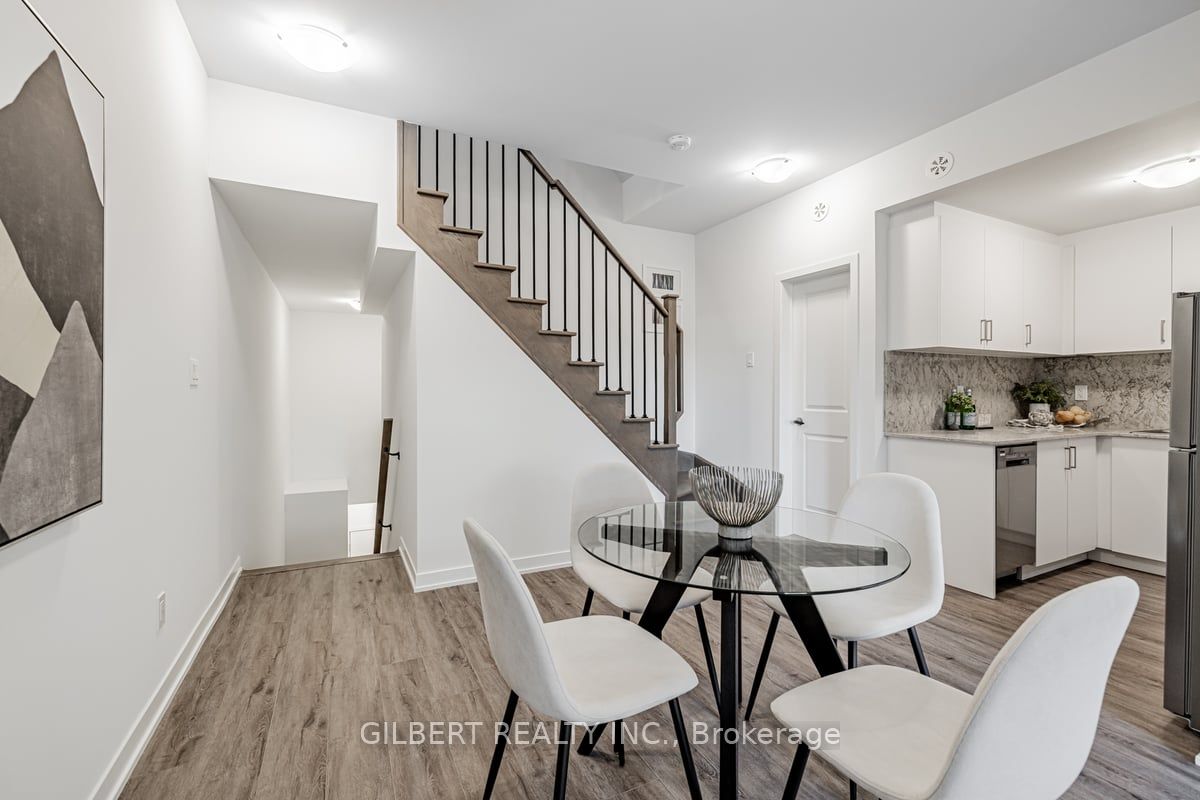 14 Marquette Ave, #8