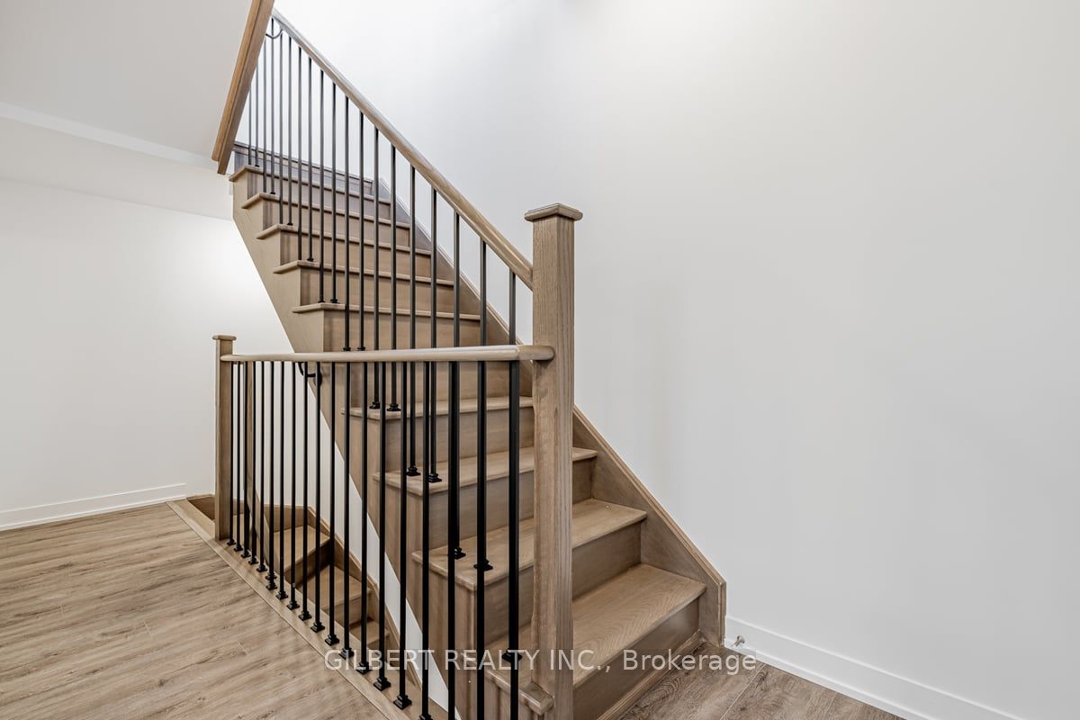 14 Marquette Ave, #8