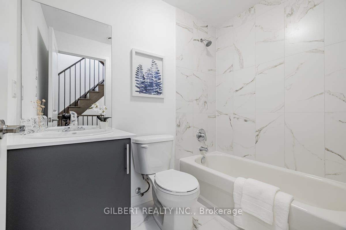 14 Marquette Ave, #8
