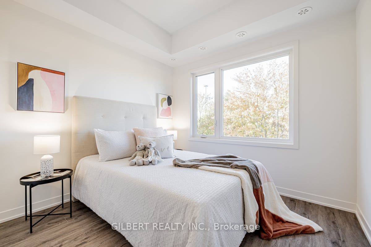 14 Marquette Ave, #8