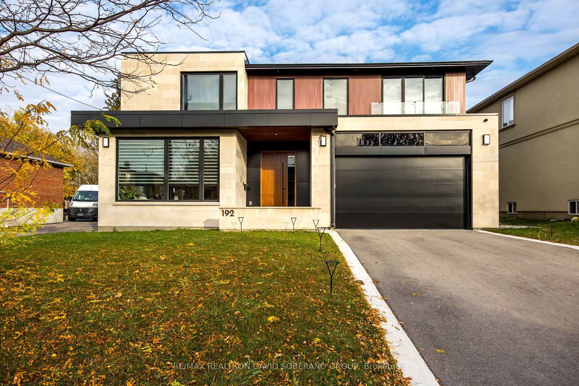 192 Cocksfield Ave
