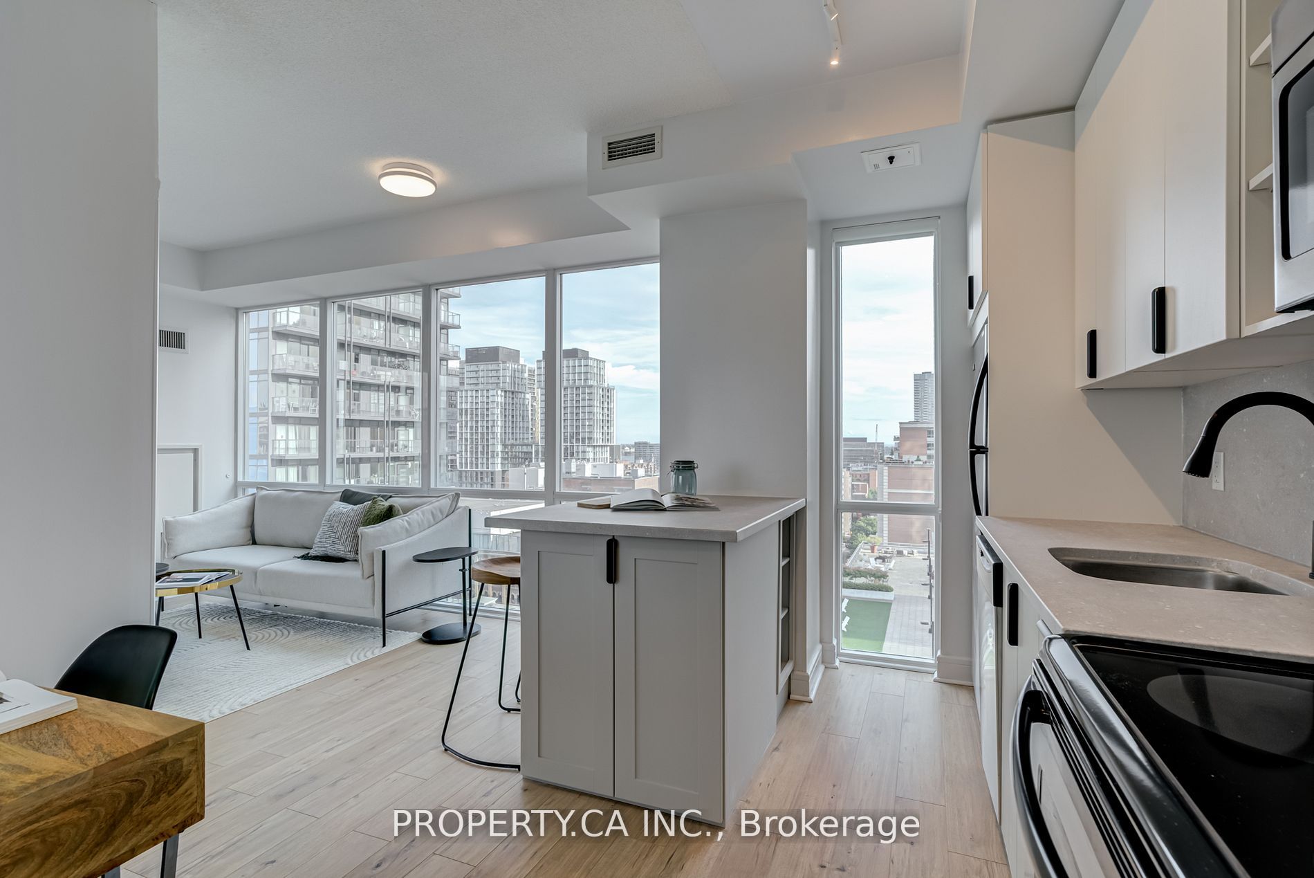 116 George St, #1410