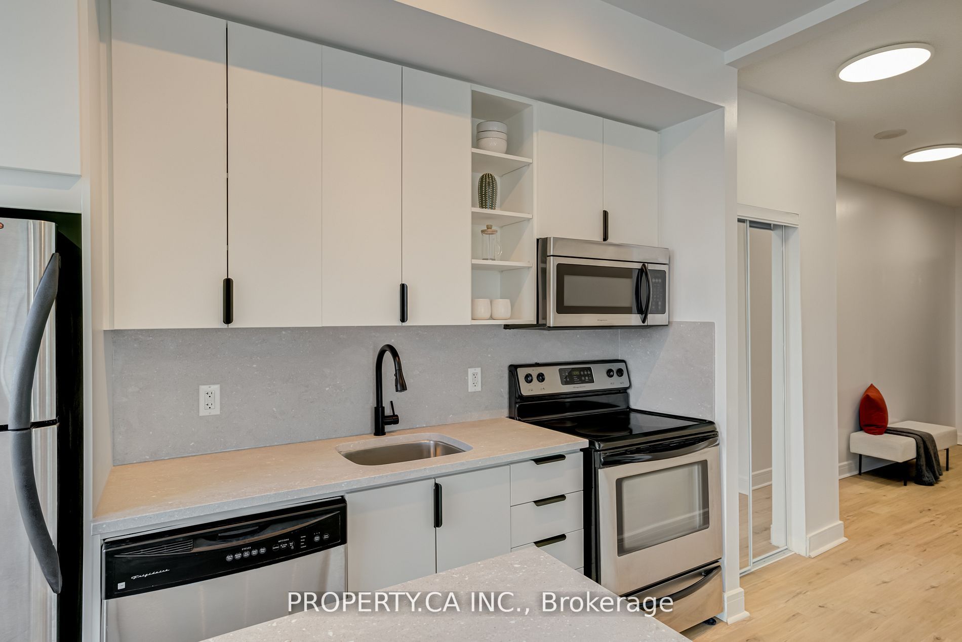 116 George St, #1410