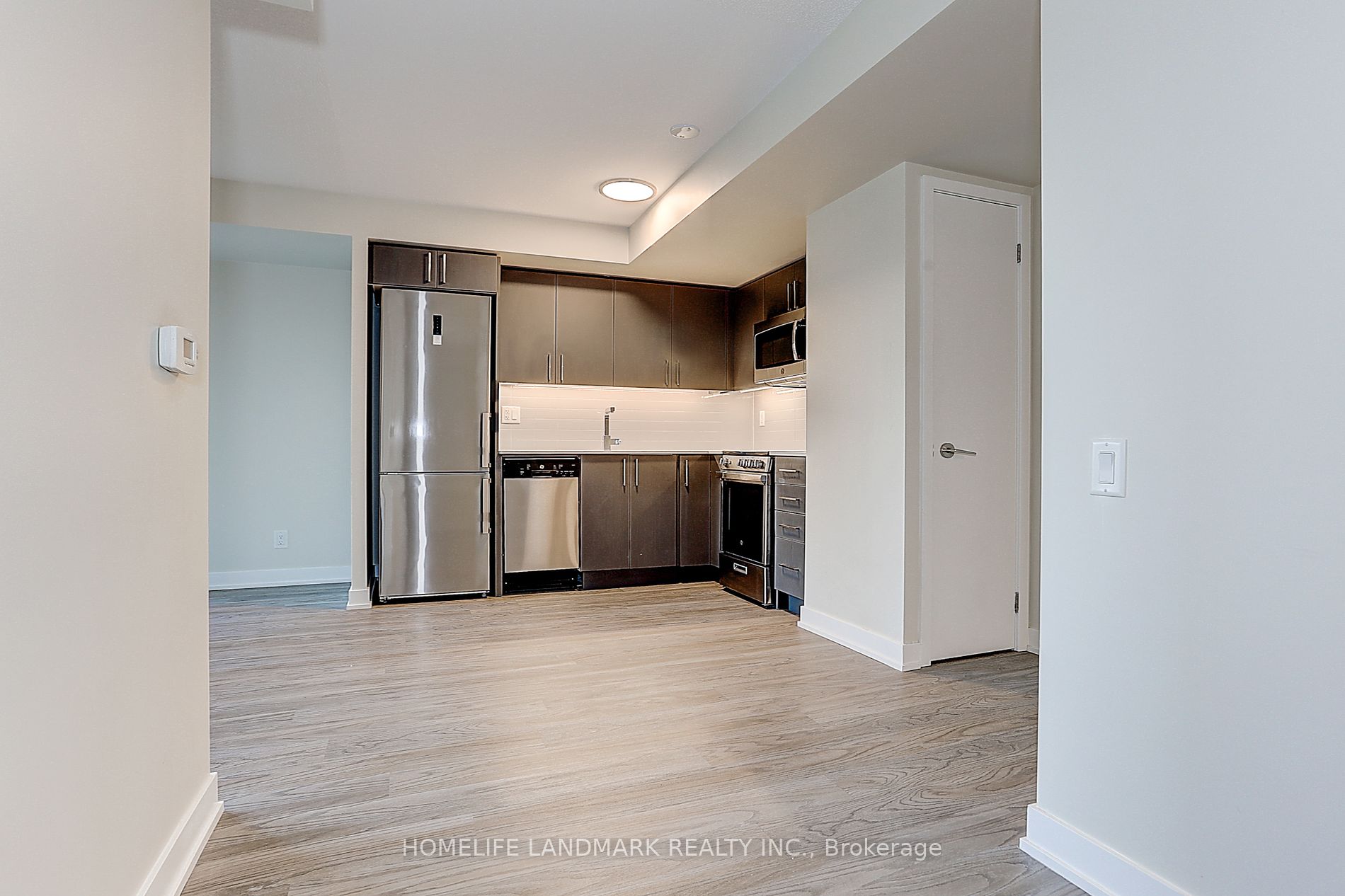 38 Monte Kwinter Crt, #605