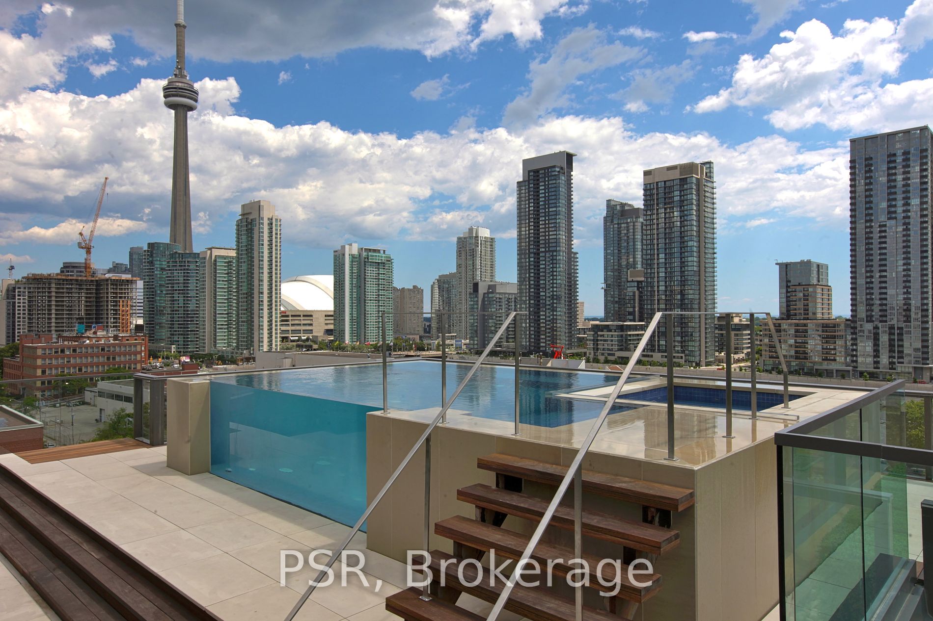 500 Wellington St W, #Ph1001