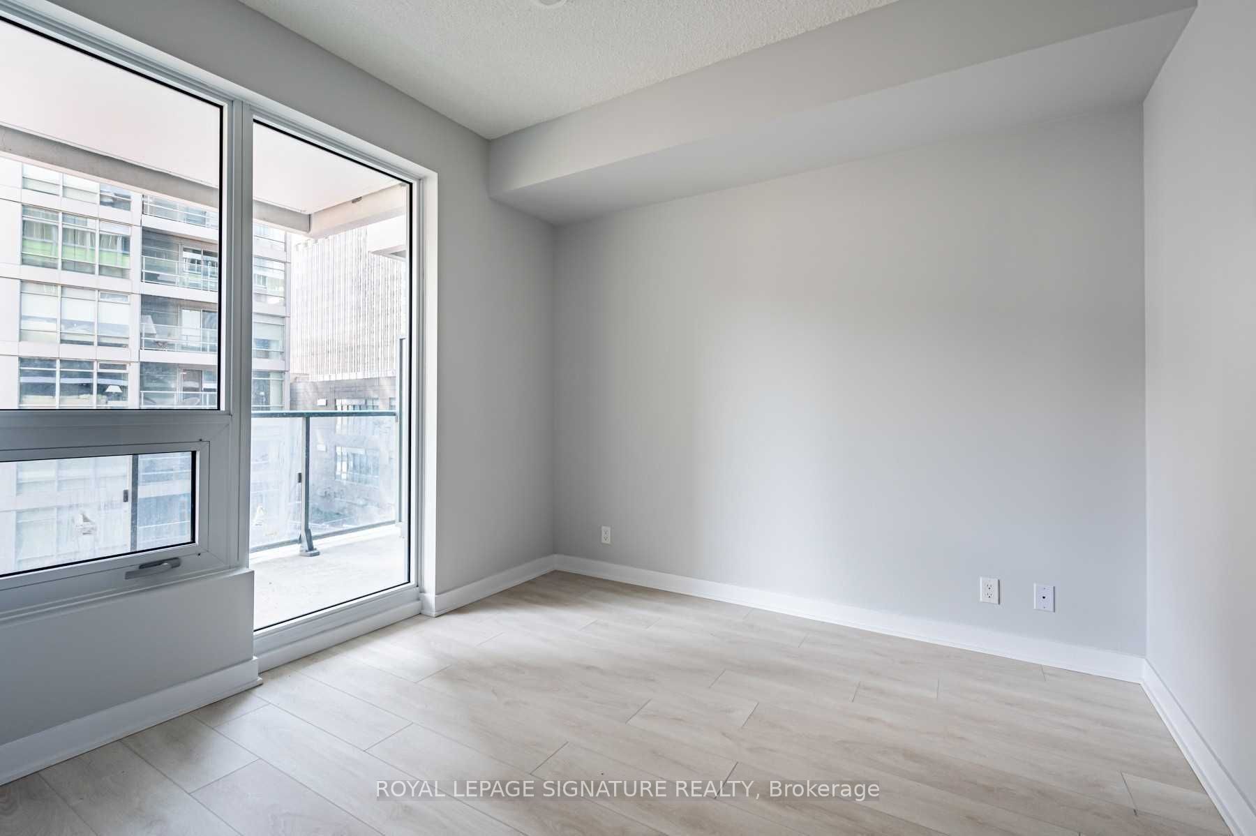 2221 Yonge Street #506