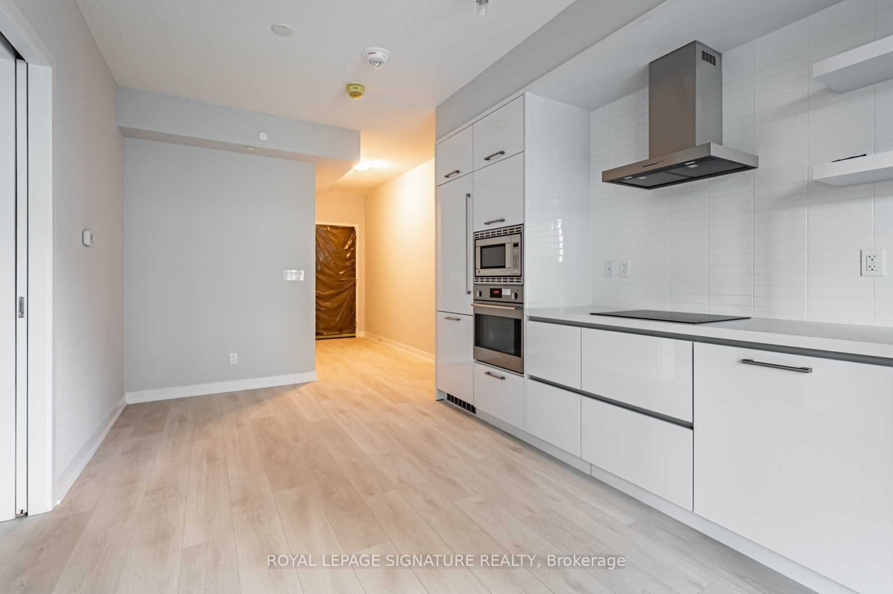 2221 Yonge Street #506