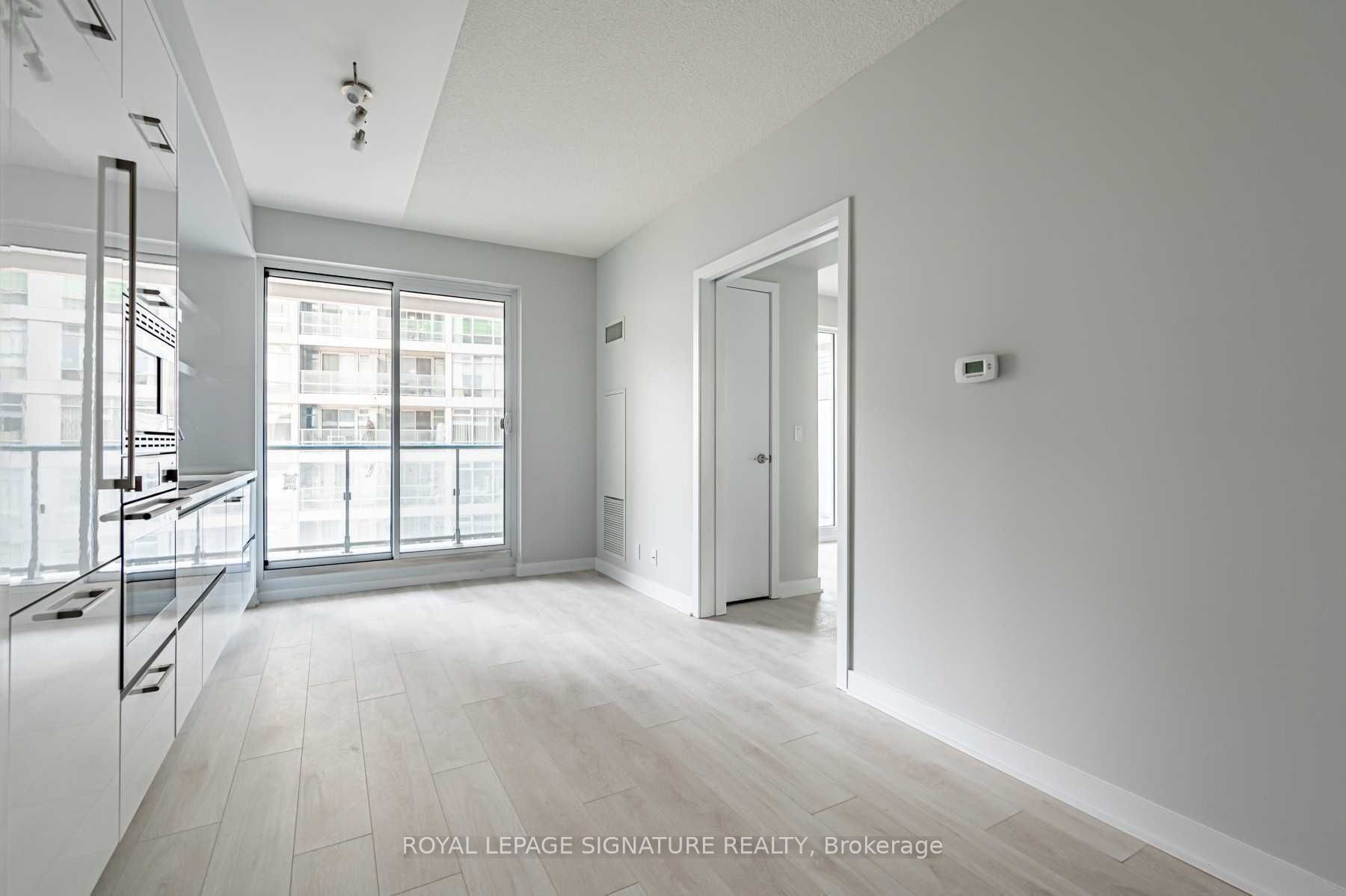 2221 Yonge Street #506