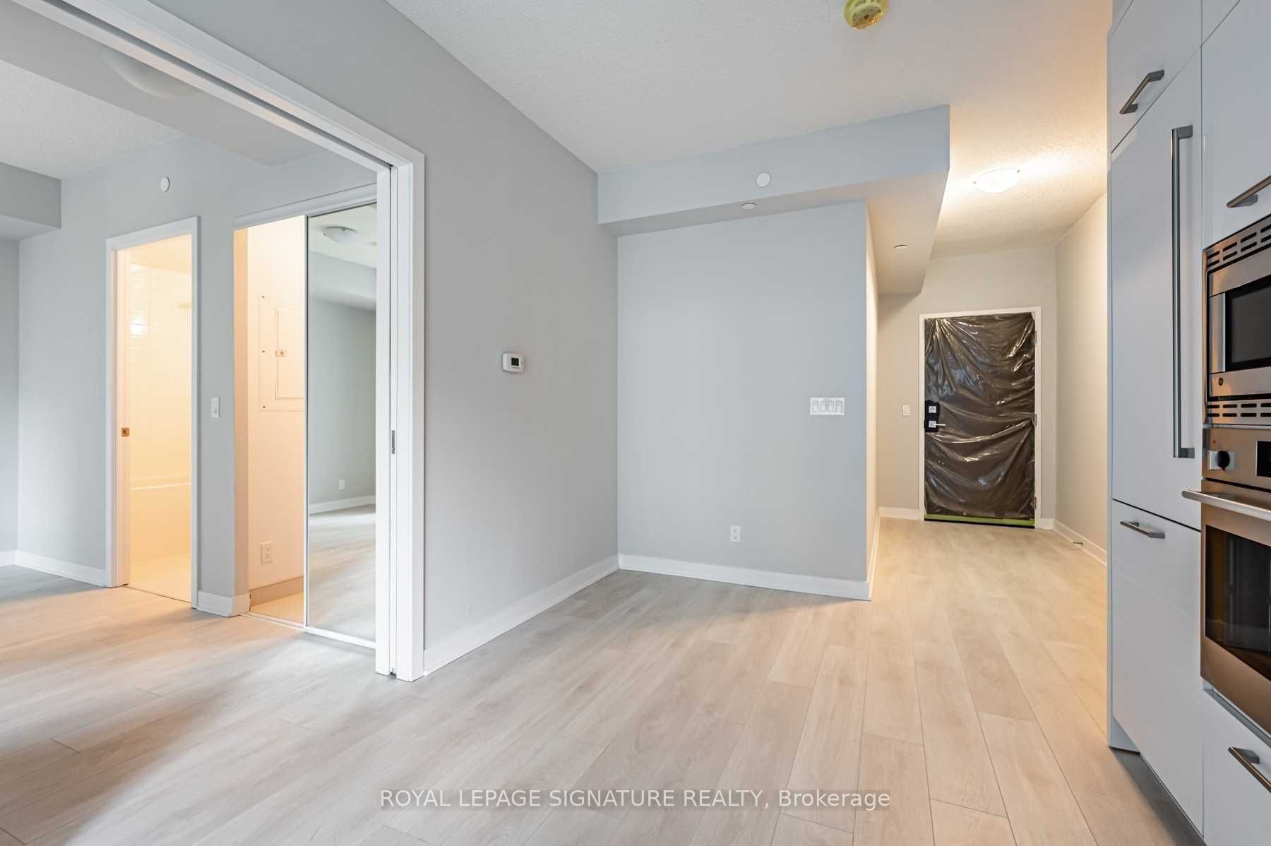 2221 Yonge Street #506