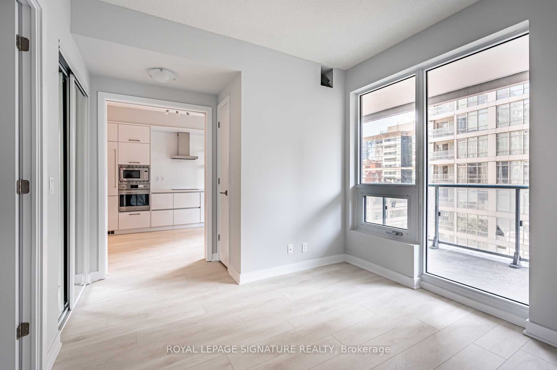 2221 Yonge Street #506