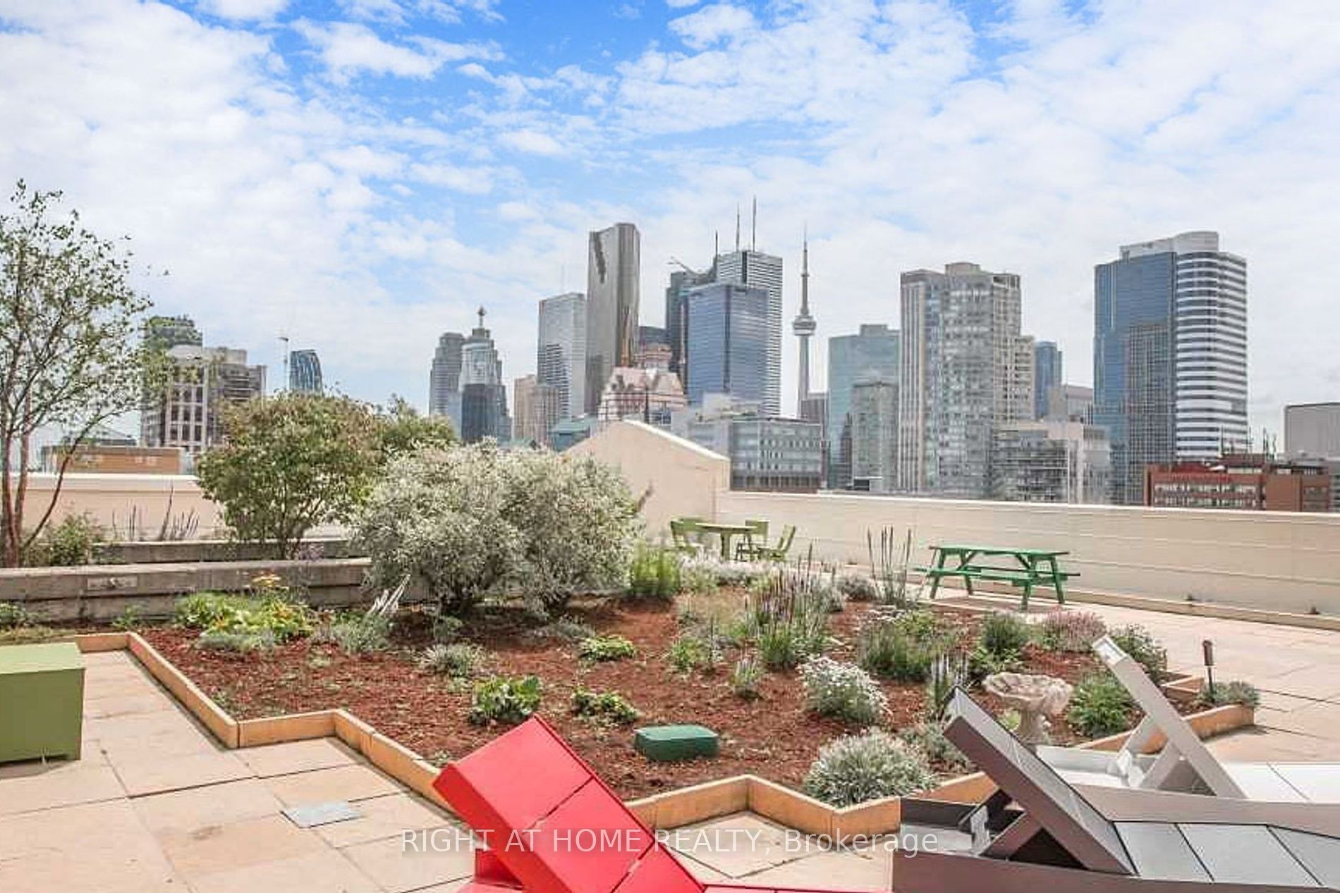155 Dalhousie St, #718