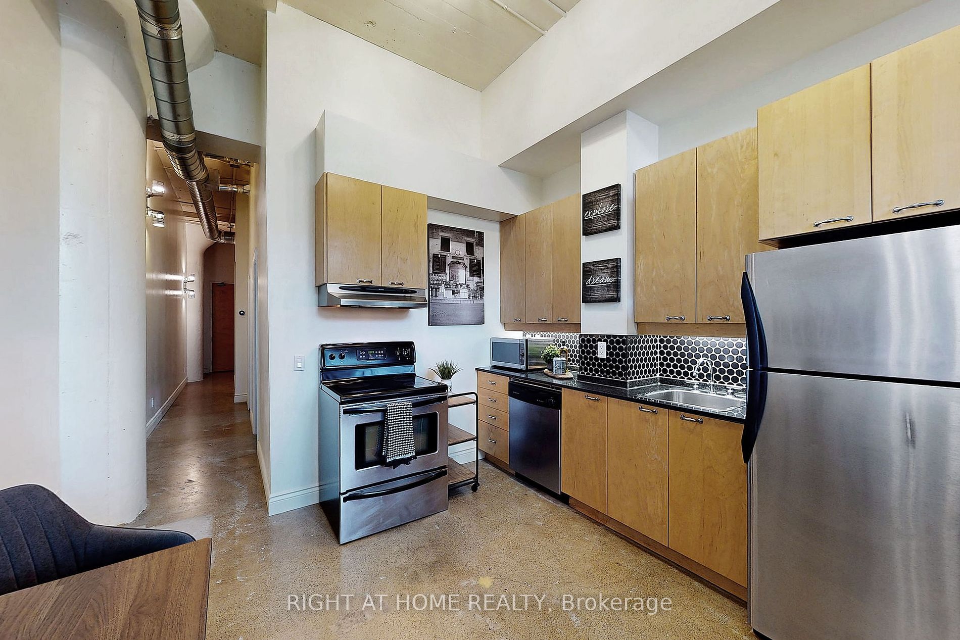 155 Dalhousie St, #718