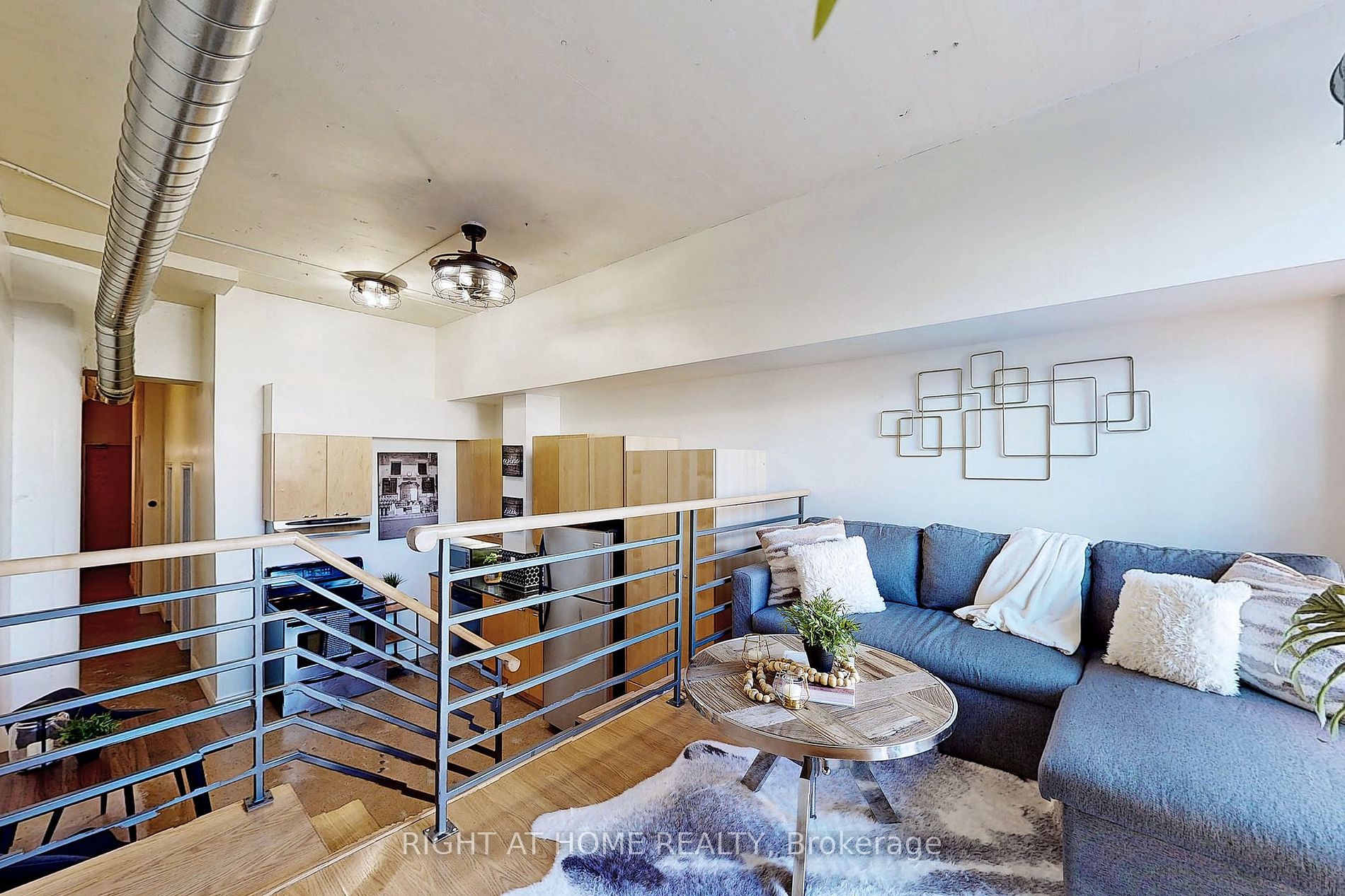 155 Dalhousie St, #718