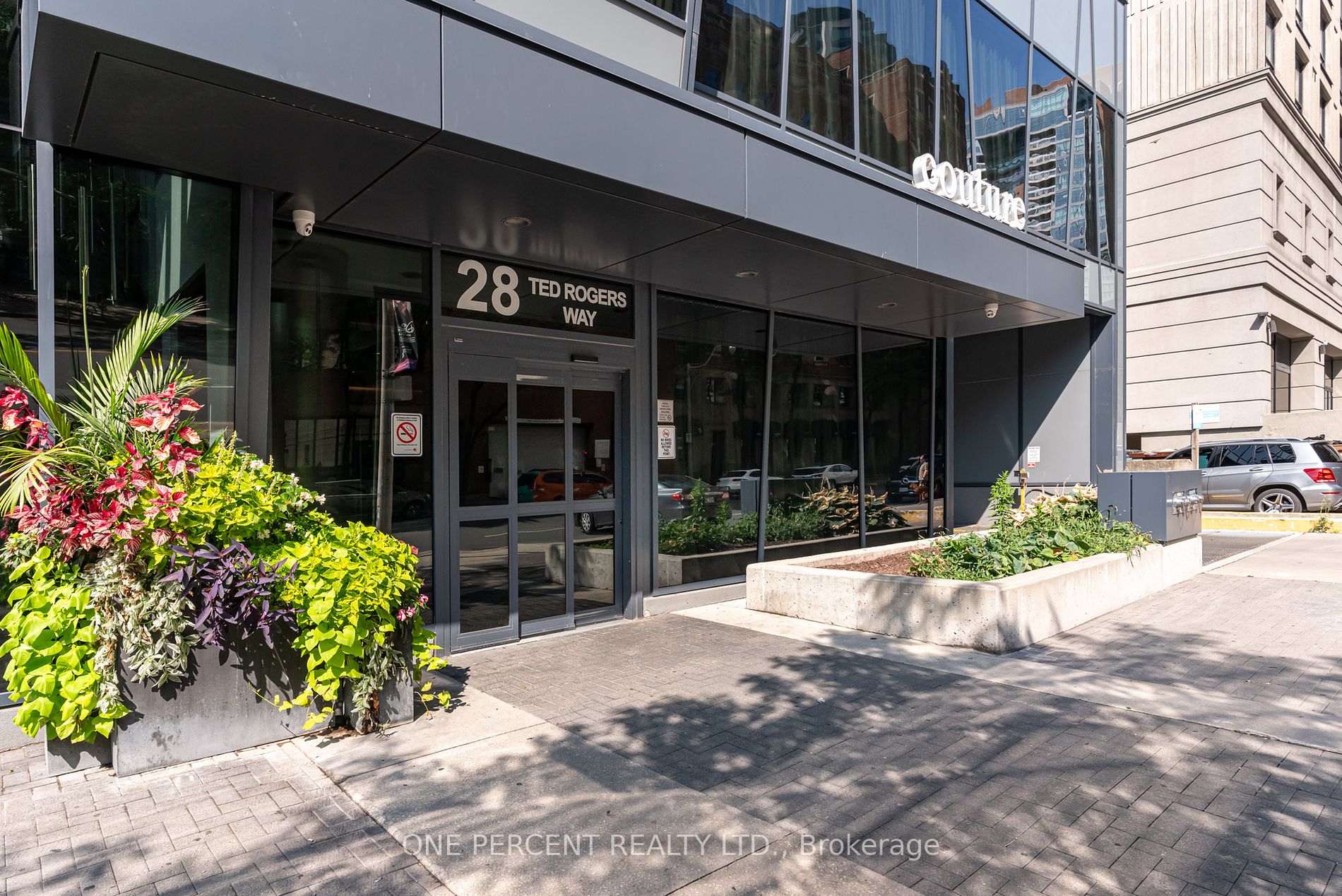 28 Ted Rogers Way, #1109