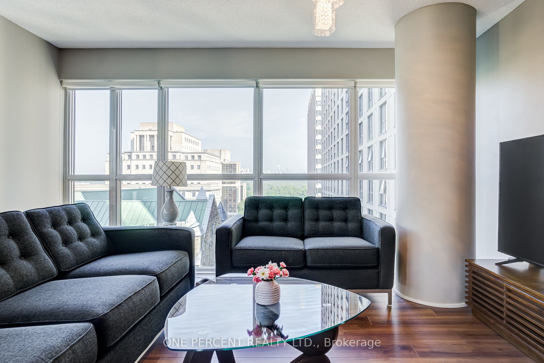 28 Ted Rogers Way, #1109