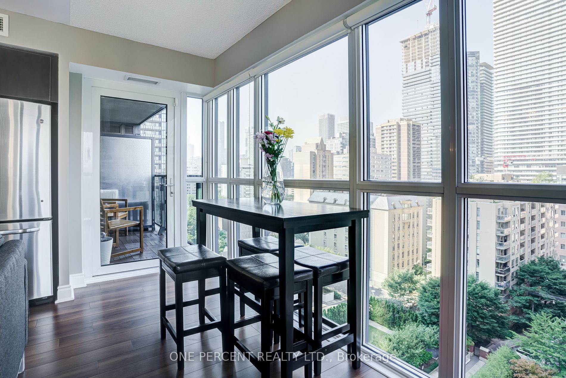 28 Ted Rogers Way, #1109