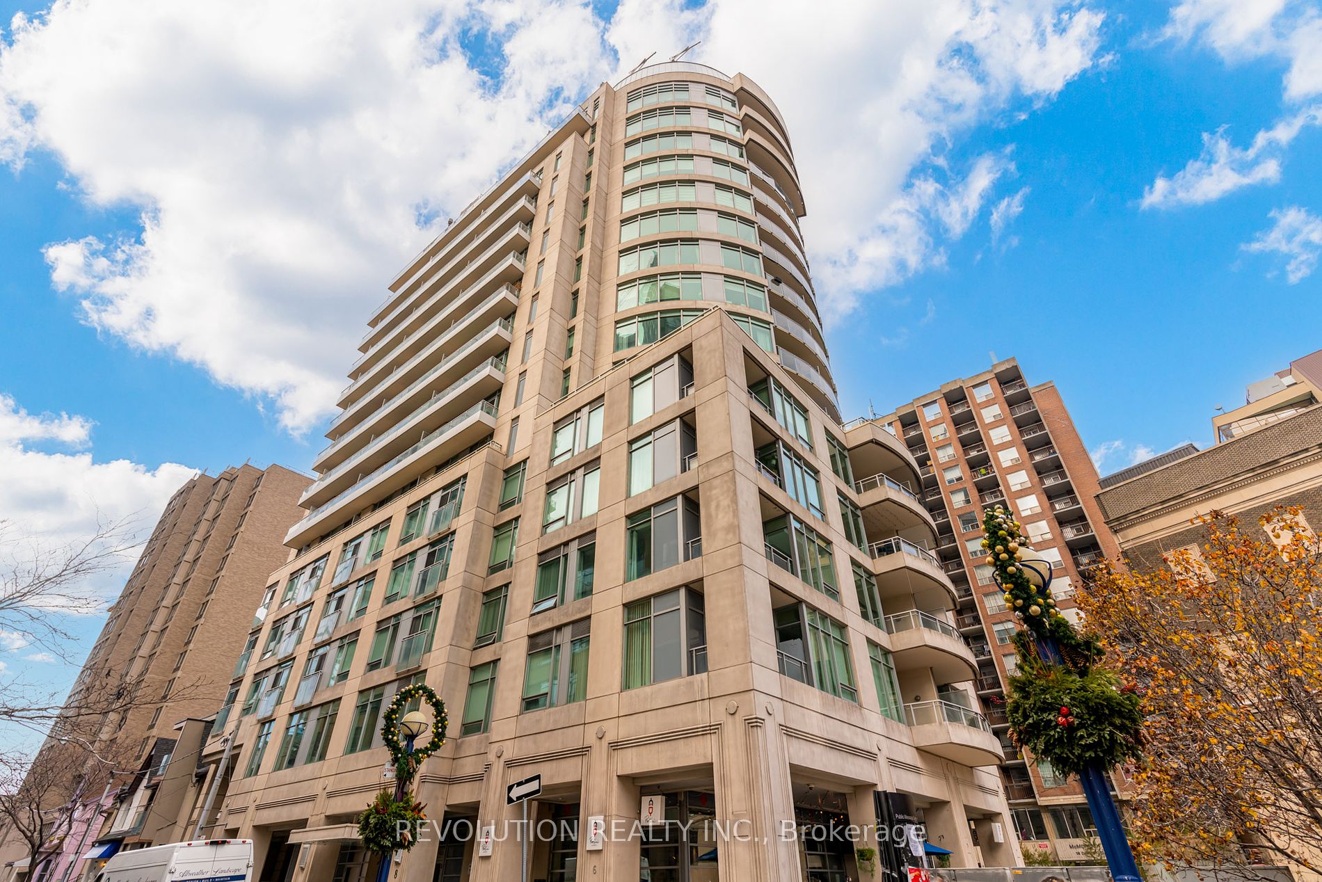 8 Scollard St, #Ph108